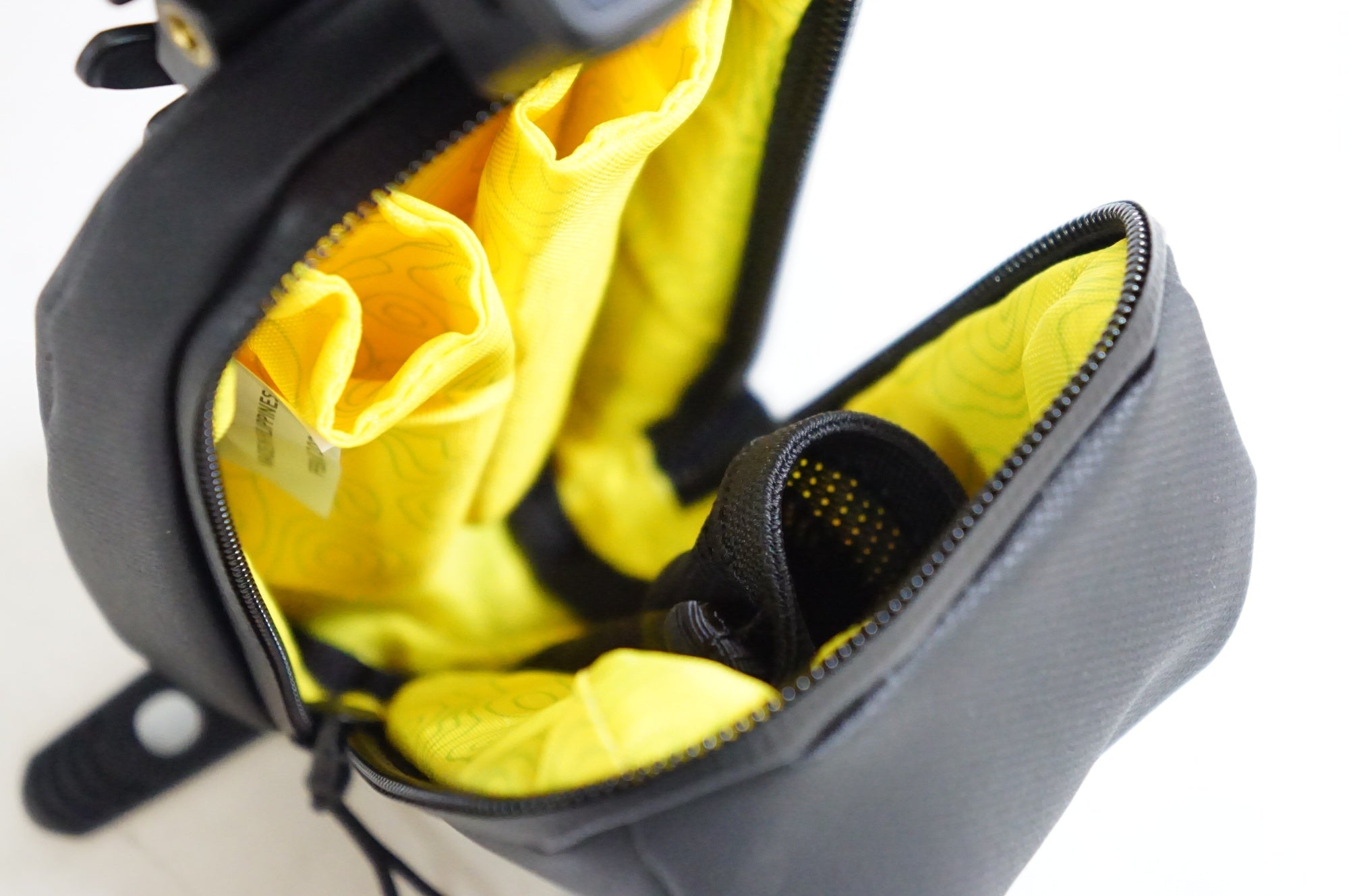 TREK 「トレック」 BLENDR サドルバッグ / 熊谷本店