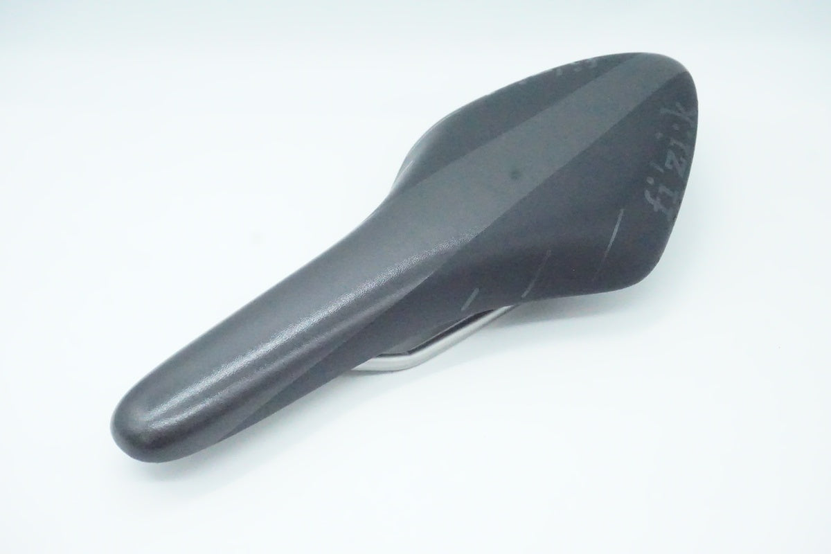 FIZIK フィジーク　ARIONE R7 サドル　と　ボトルホルダー FIZIK「フィジーク」 ARIONE R7 サドル/ 京都西院店 ｜ バイチャリ公式