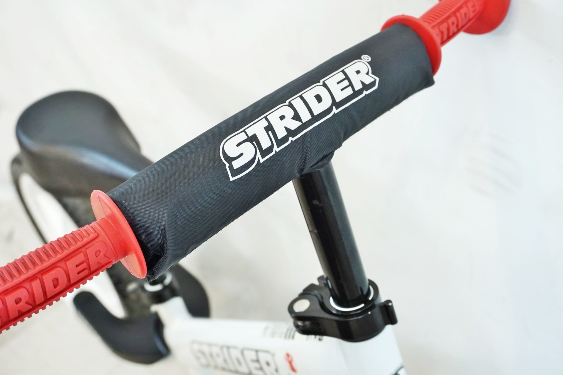 STRIDER 「ストライダー」 SPORT12 2022年モデル キックバイク / 有明