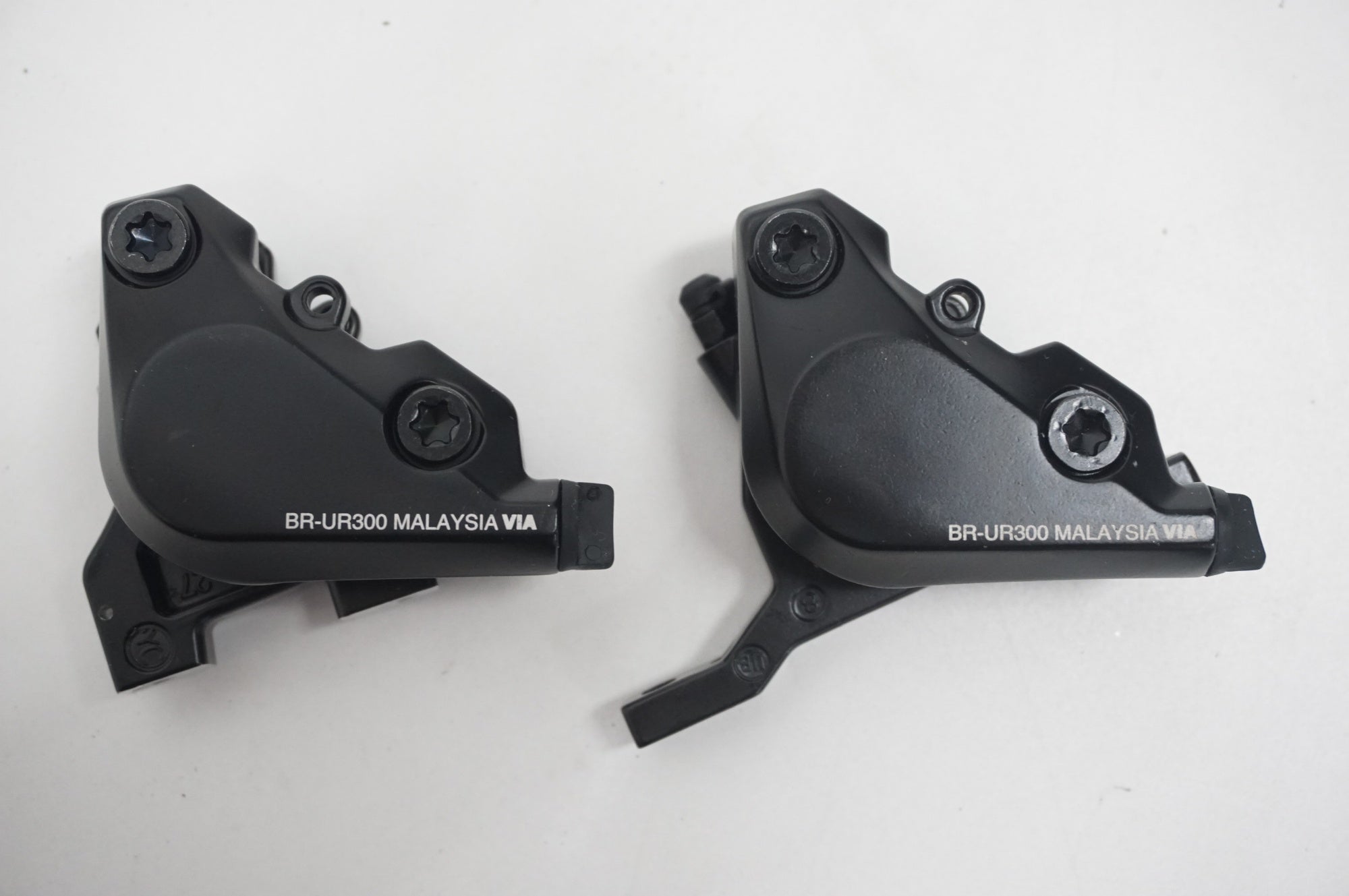 SHIMANO 「シマノ」 BR-UR300 ブレーキキャリパーセット / 福岡店