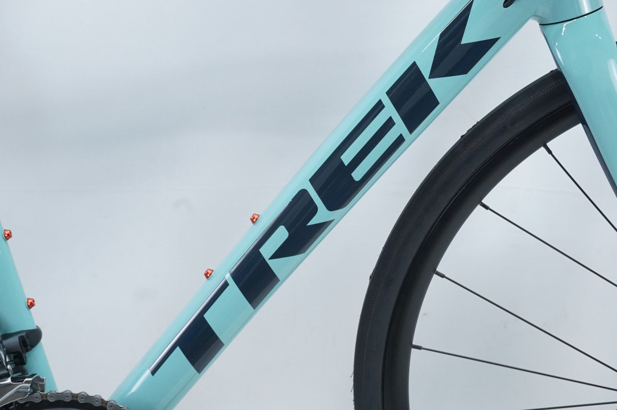 TREK 「トレック」 DOMANE AL4 DISC GEN3 2023年モデル ロード