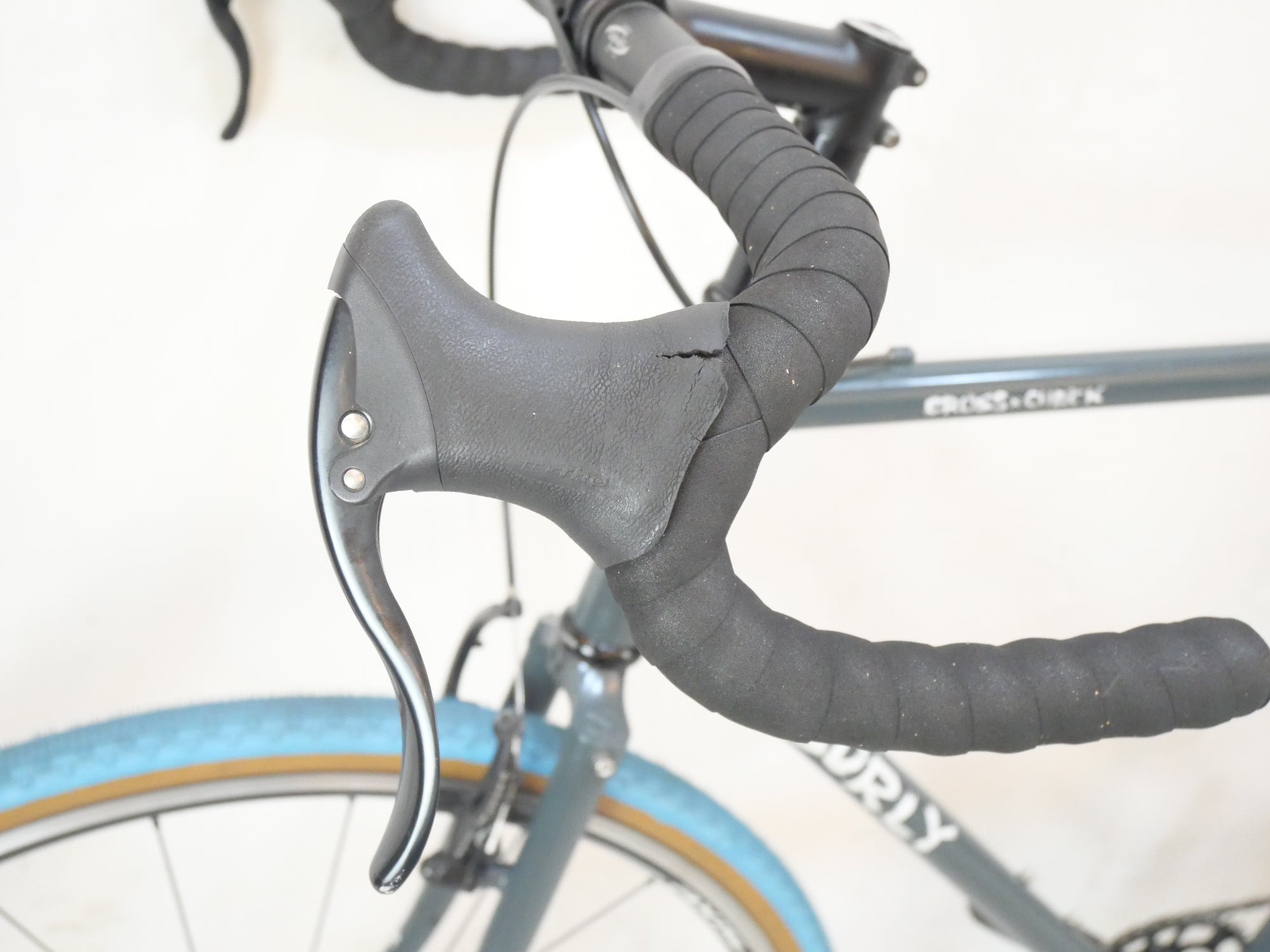 SURLY 「サーリー」 CROSSCHECK 2017年モデル ロードバイク / バイチャリ浦和ベース