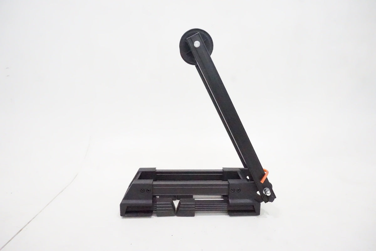 GORIX「ゴリックス」 ディスプレイスタンド/ 京都西院店