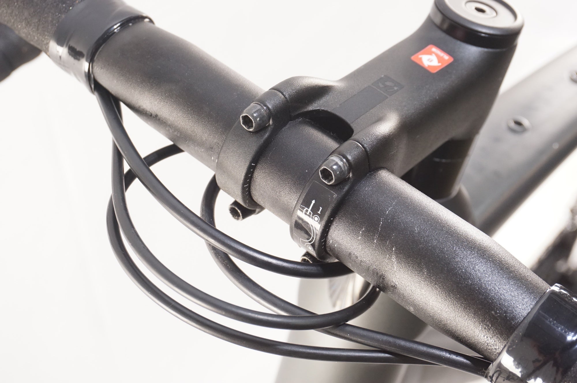 TREK 「トレック」 DOMANE AL2 GEN4 DISC 2025年モデル ロードバイク / 中目黒店