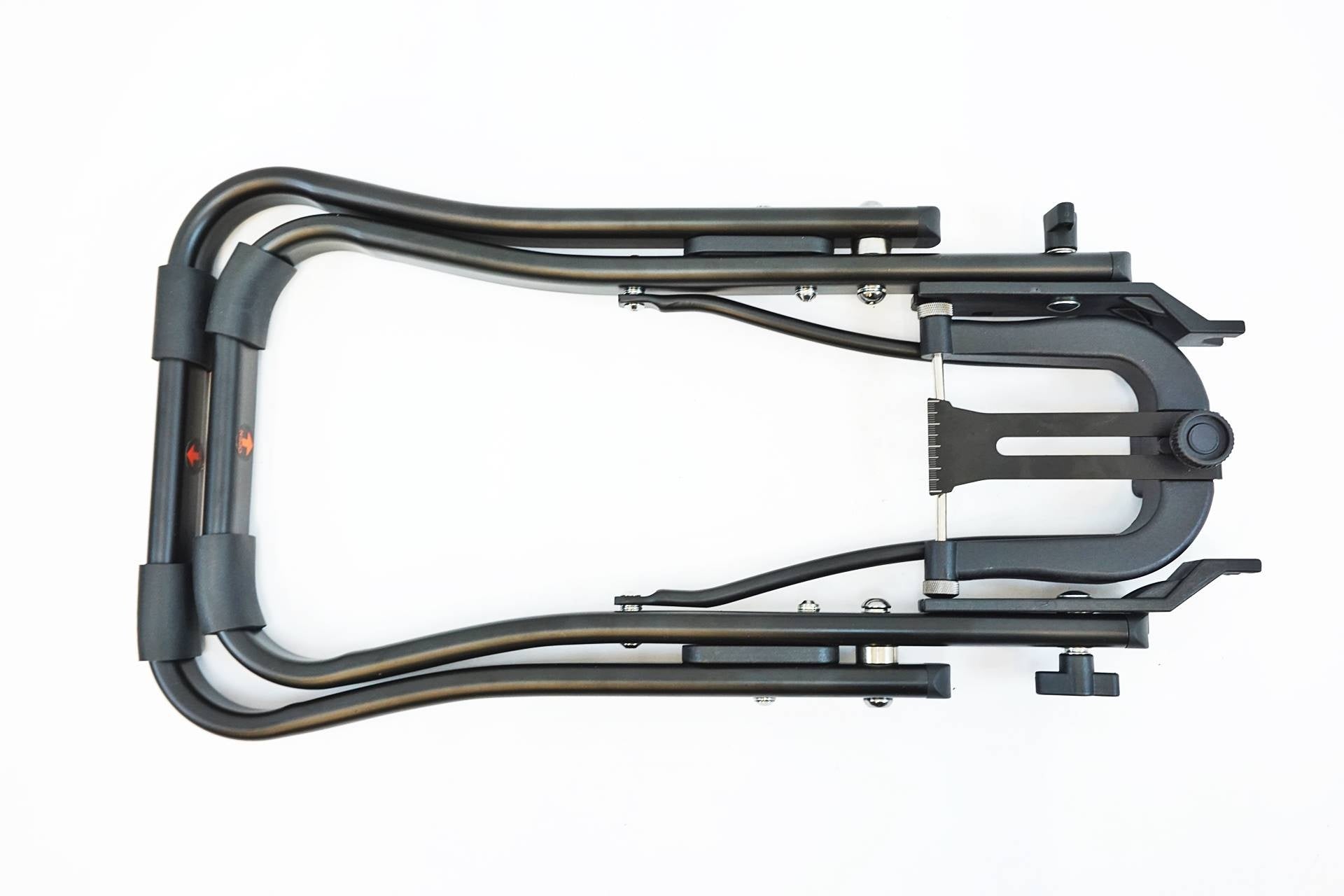 PWT 「ピーダブリューティー」 リム振れ取り台1924 / 有明ガーデン店