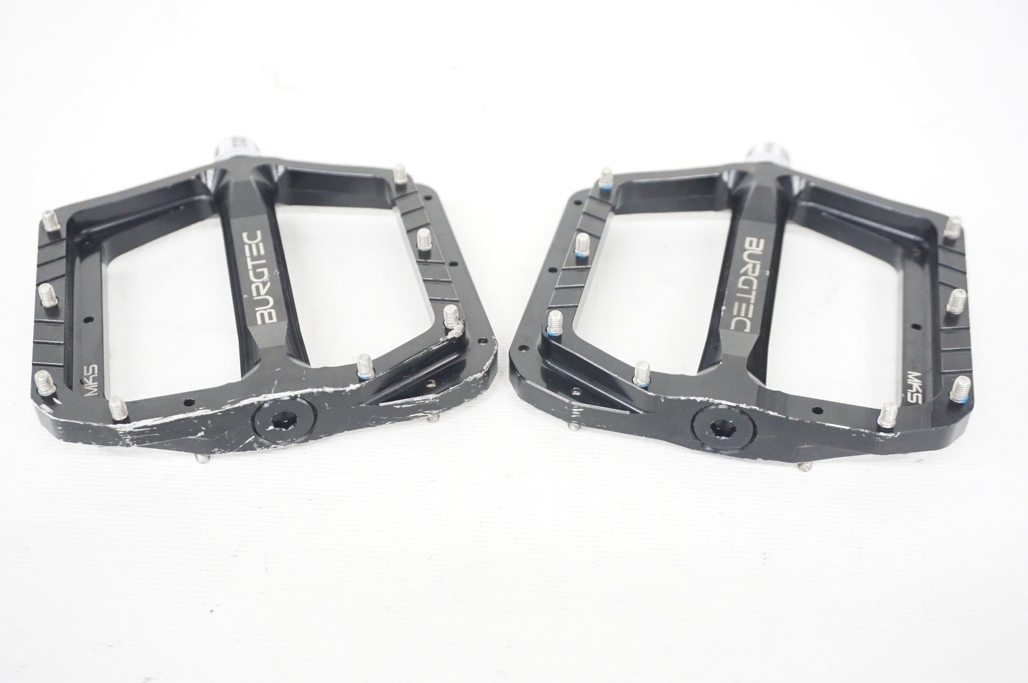 BURGTEC 「バーグテック」 MK5 ペダル / 阪急塚口店