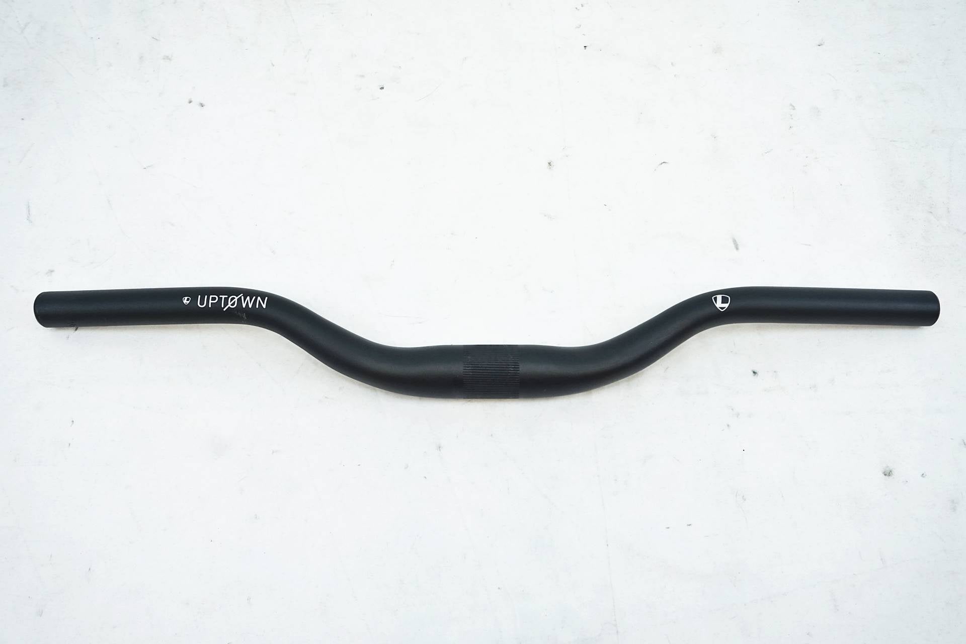 LEADER 「リーダー」 UP TOWN Φ31.8 540mm ライザーバー / 有明ガーデン店