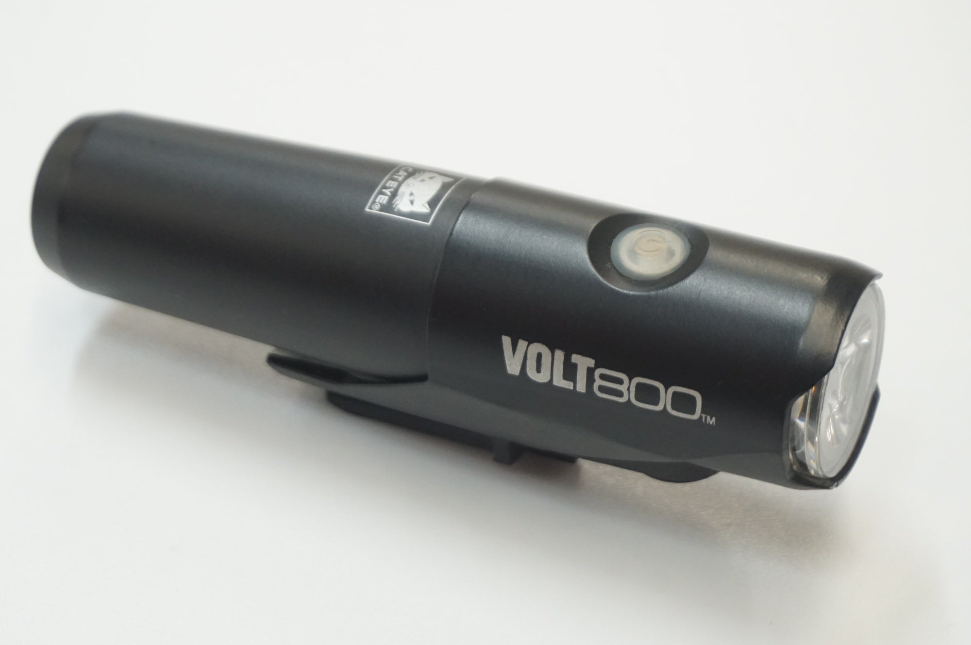 CATEYE 「キャットアイ」 VOLT800 フロントライト / 福岡店