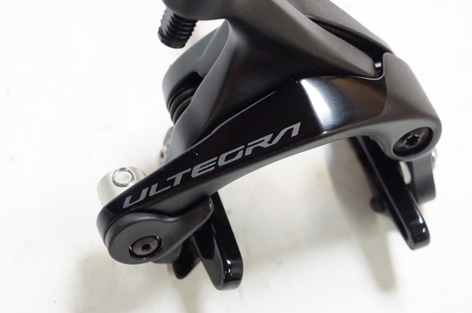 SHIMANO 「シマノ」 ULTEGRA BR-R8100 キャリパーブレーキ