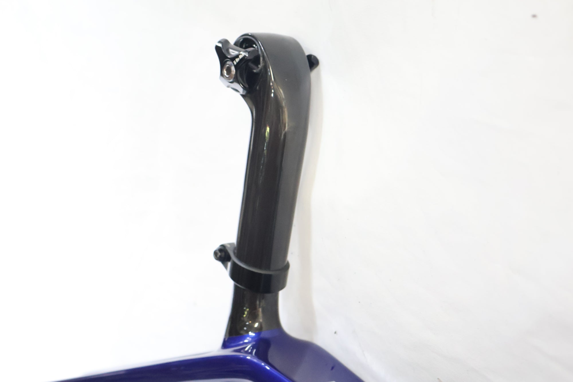 Trek Emonda SL 5 - Landis Cyclery