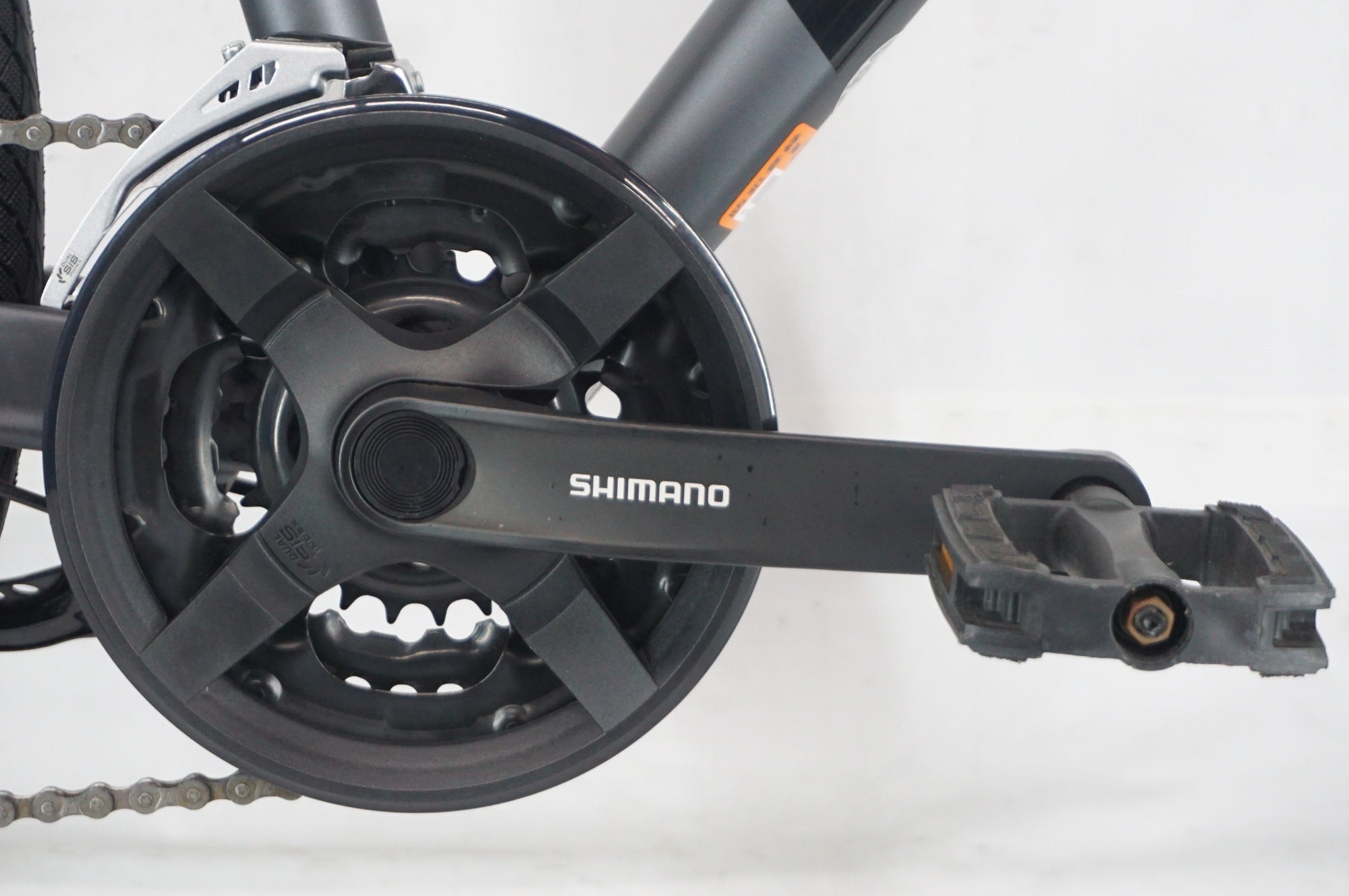 BIANCHI 「ビアンキ」 C SPORT2 DISC 2025年モデル クロスバイク