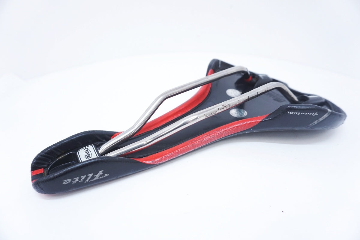 SELLE ITALIA 「セライタリア」 FLITE サドル / 大阪美原北インター店