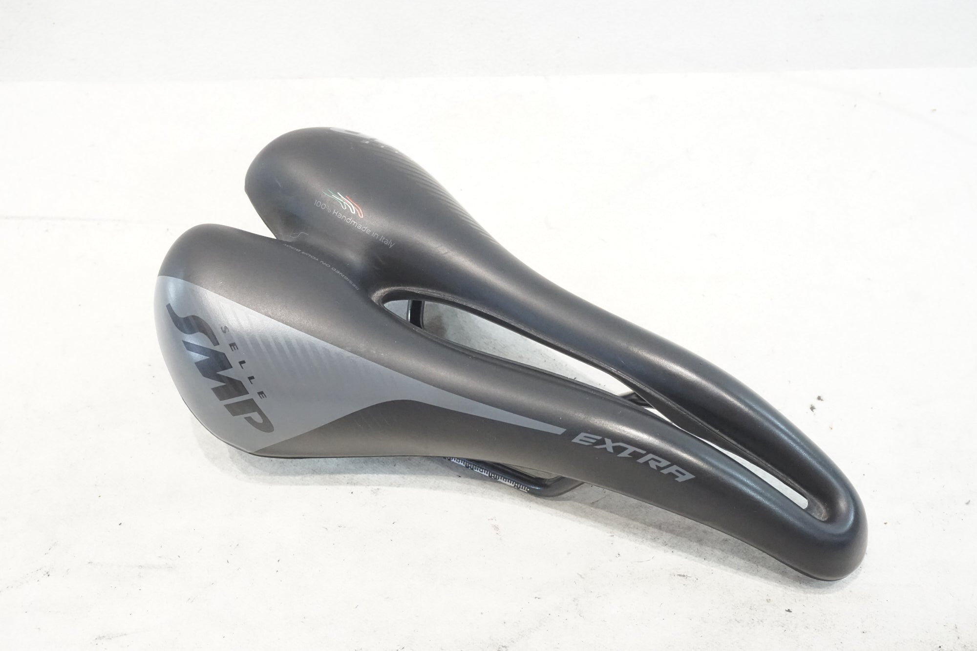 SELLE SMP 「セラエスエムピー」 EXTRA スチールレール サドル / 横浜戸塚店