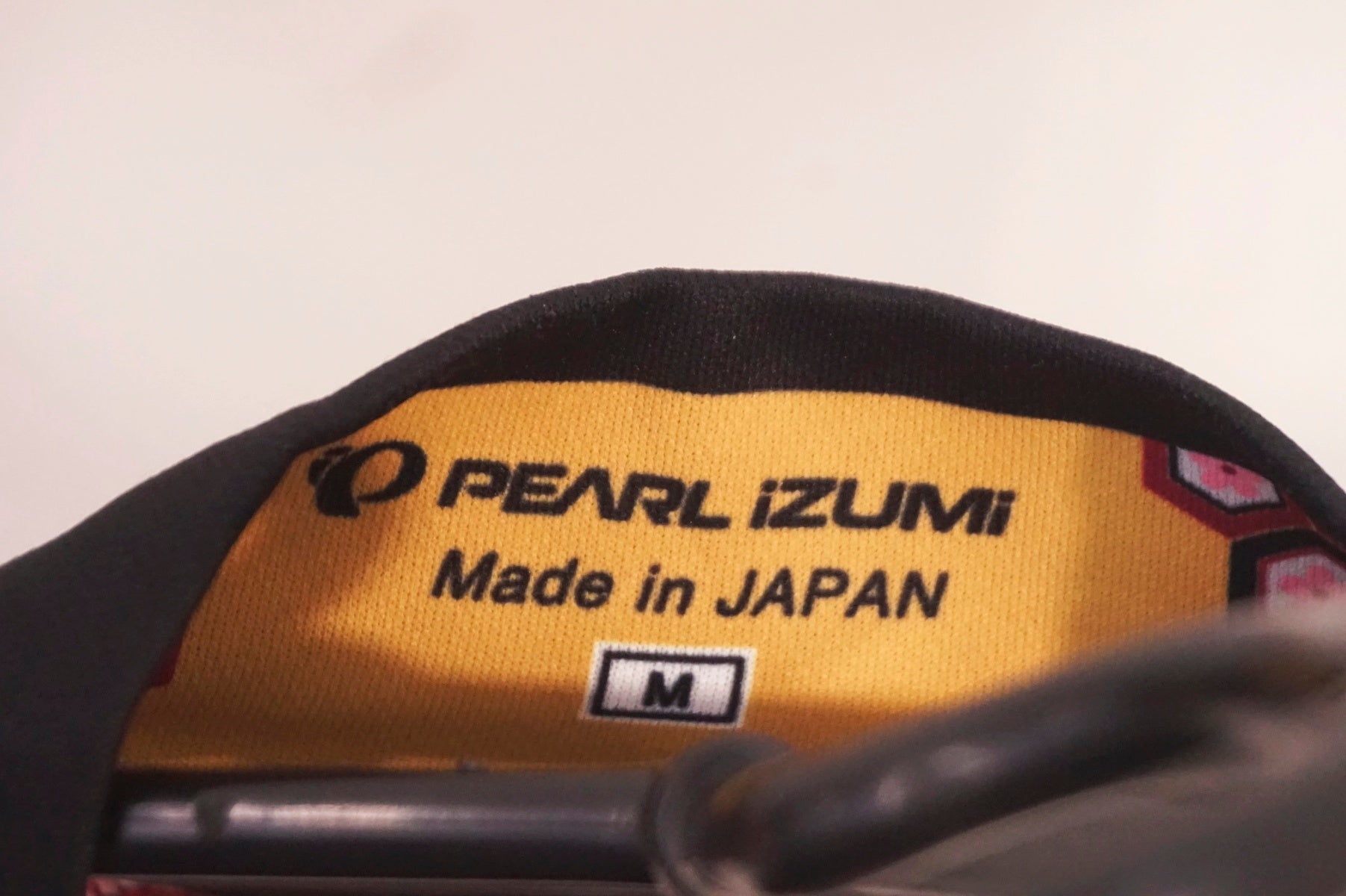 Pearl Izumi - Pearl Izumi PRO LTD ジャージ size:ML 黒/黄 Tested: Pearl Izumi PRO Leader V4 – Road Bike Action