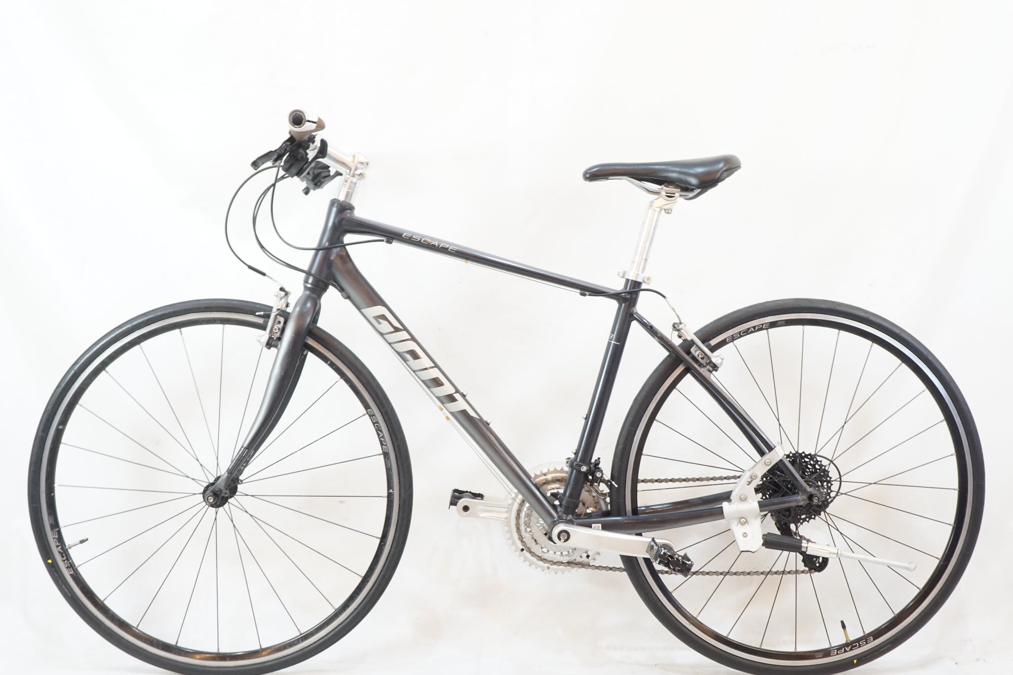 GIANT 「ジャイアント」 ESCAPE R3 MS 2022年モデル クロスバイク / バイチャリ浦和ベース