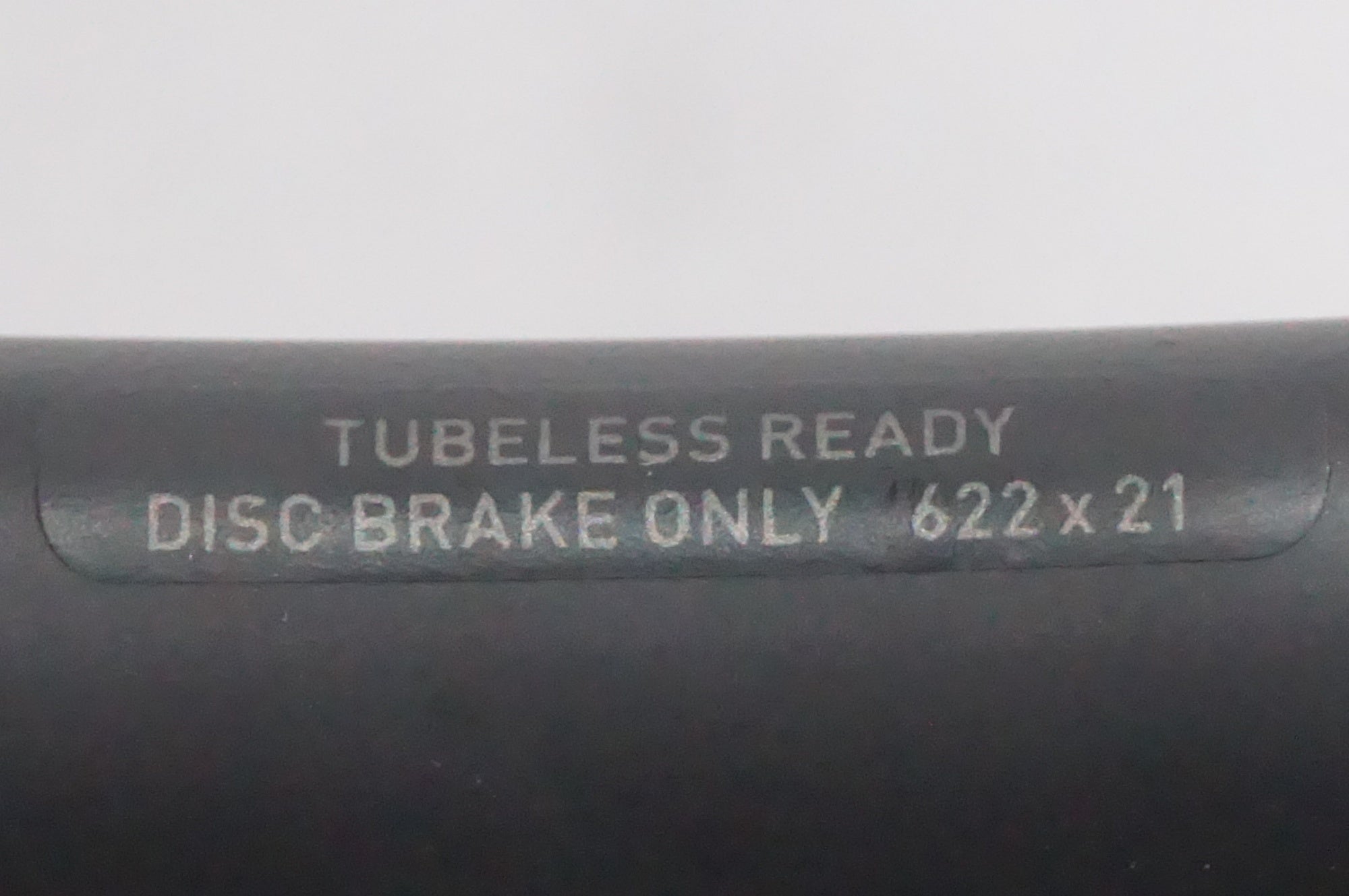 BONTRAGER 「ボントレガー」 AEOLUS PRO 37 DISC シマノ11速 ホイールセット / AKIBA店