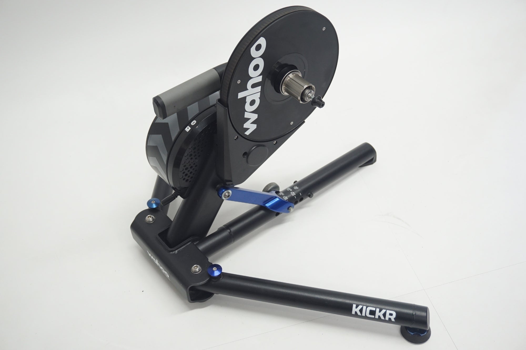 WAHOO 「ワフー」 KICKR V3 スマートトレーナー / 福岡店