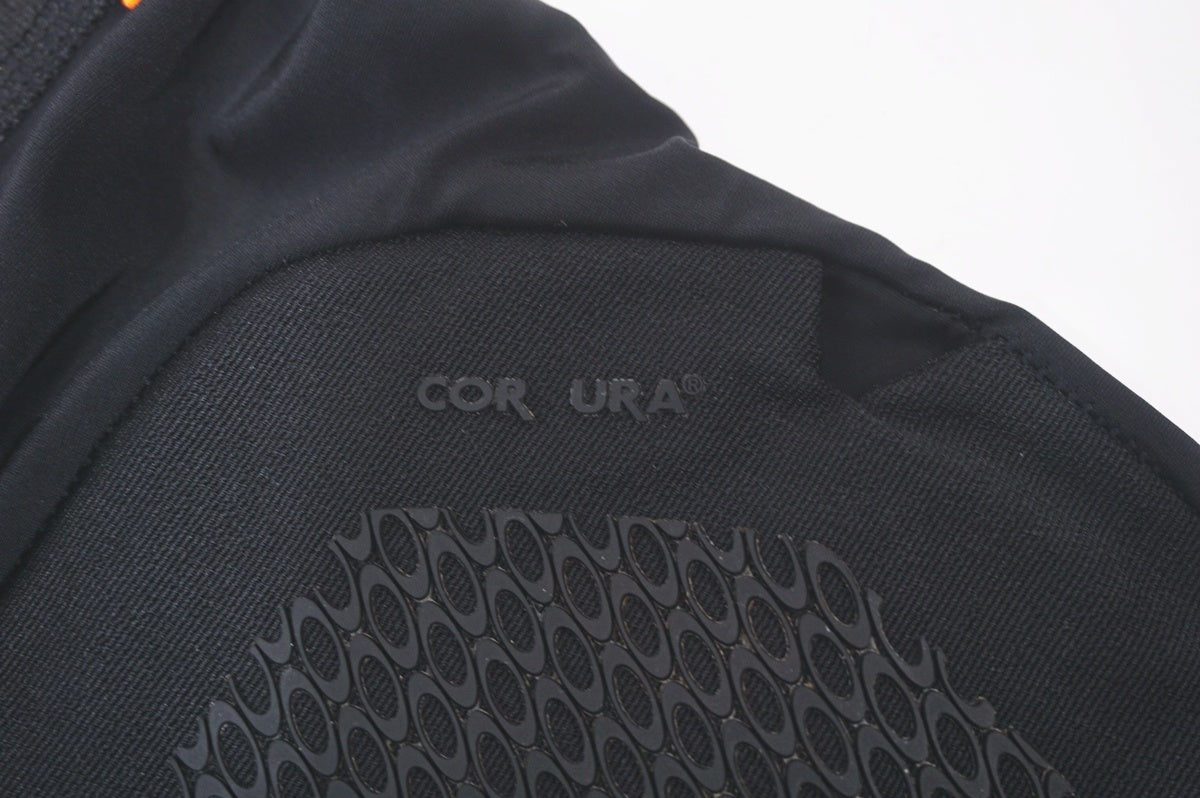 OAKLEY 「オークリー」 ALL MOUNTAIN D3O KNEE GRD Sサイズ ひざ当て / バイチャリ世田谷店