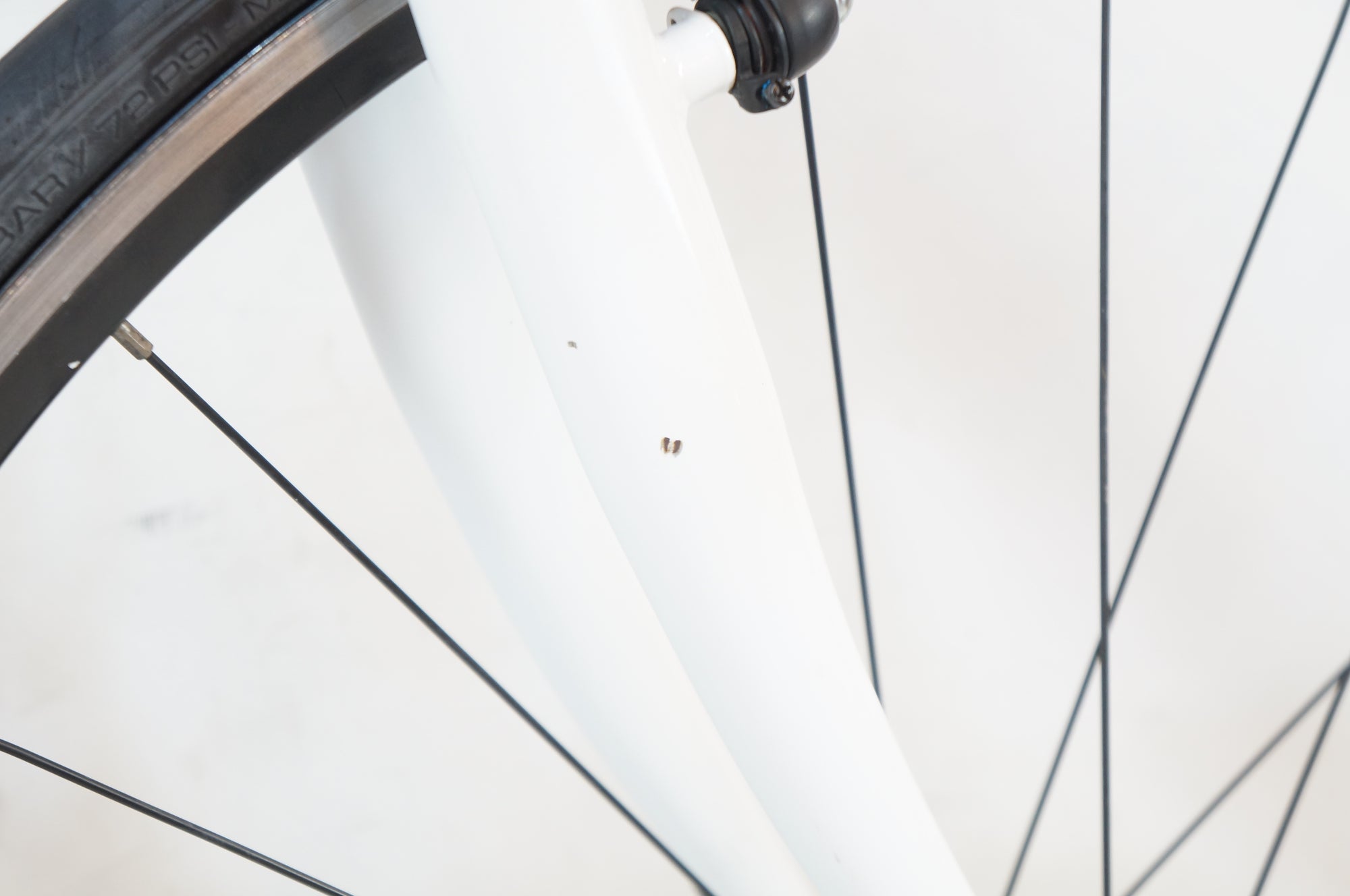 GIANT 「ジャイアント」 ESCAPE R DROP 2024年モデル ロードバイク / バイチャリ浦和ベース