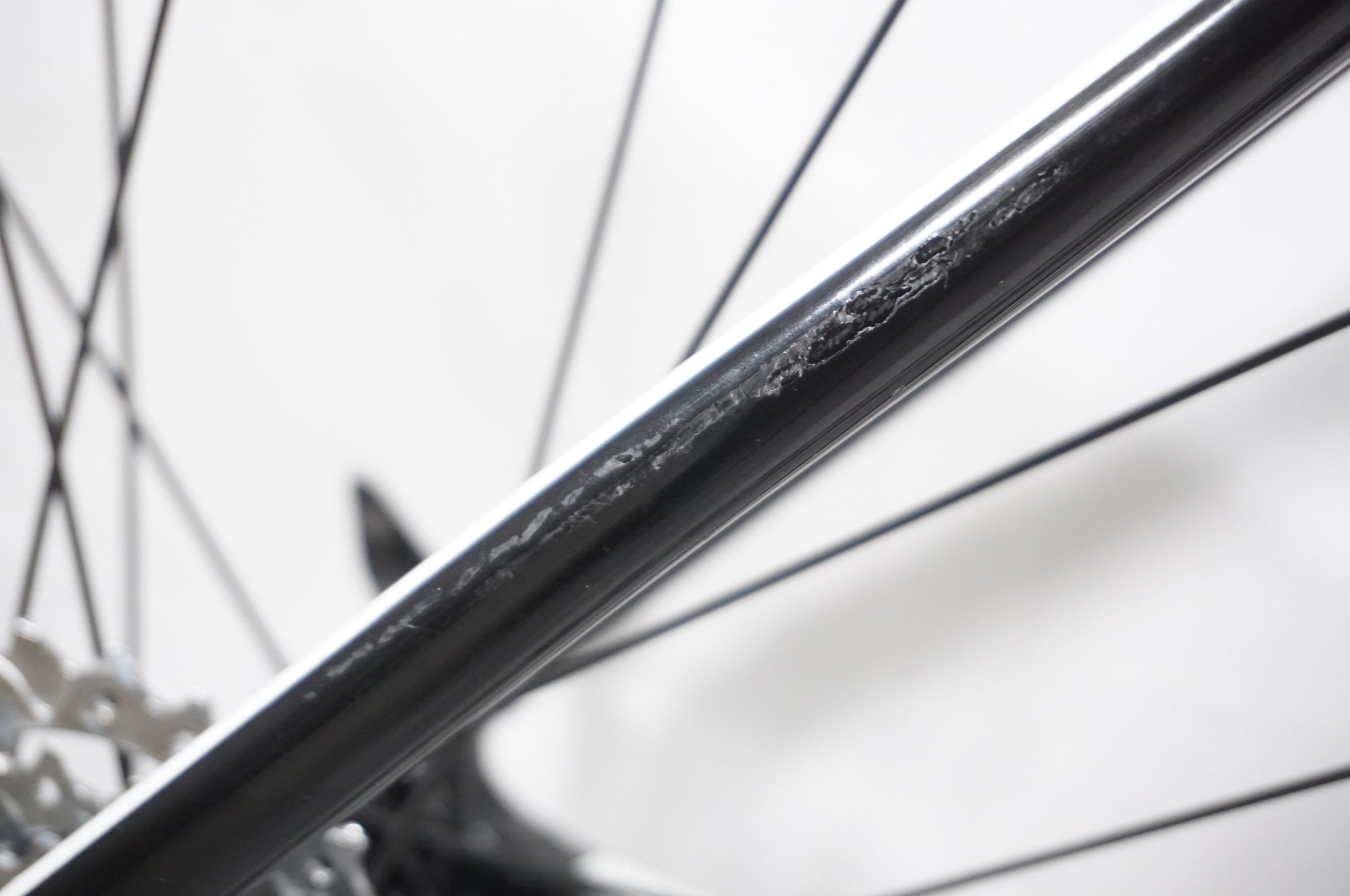 GIANT 「ジャイアント」 DEFY4 2015年モデル ロードバイク / AKIBA店