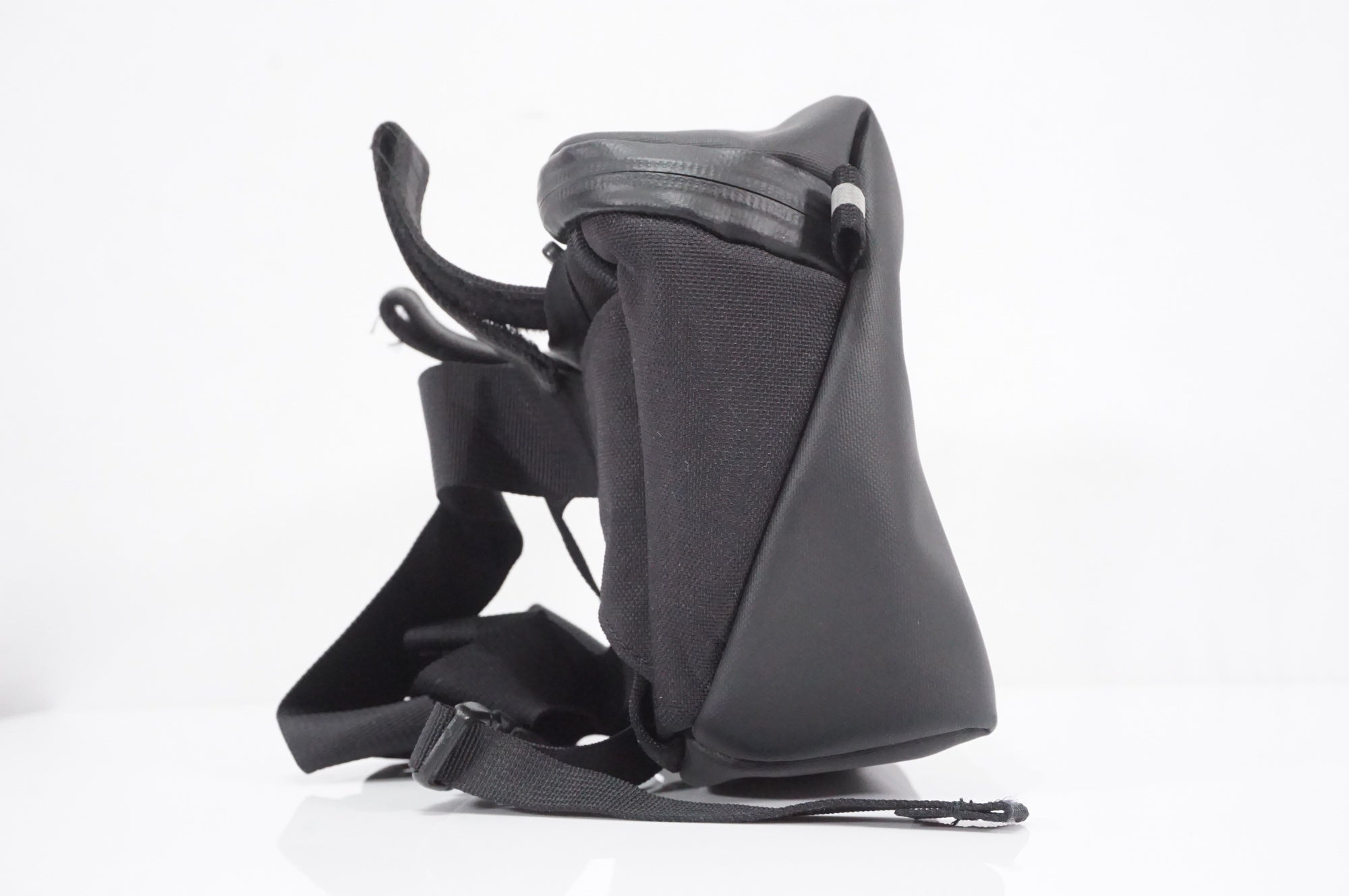 CHROME 「クローム」 HELIX HANDLEBAR BAG ハンドルバッグ / AKIBA店