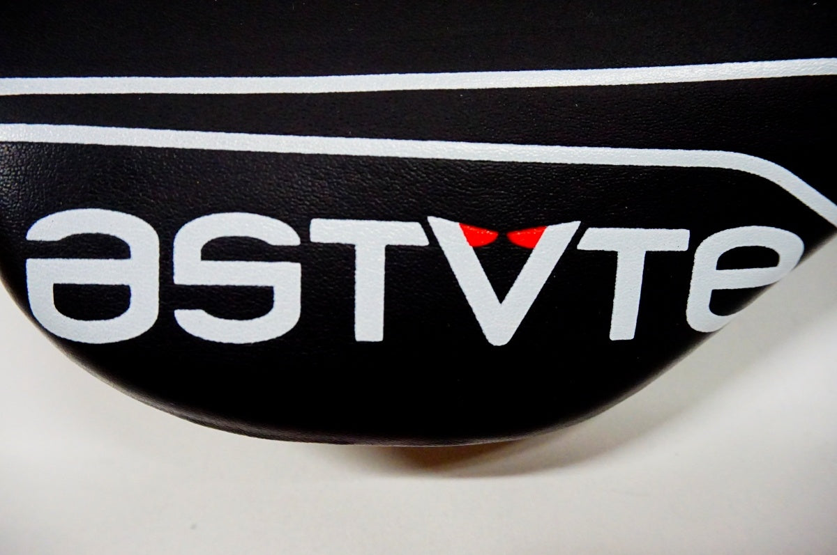 ASTUTE 「アスチュート」 RUSH サドル / 名古屋大須店