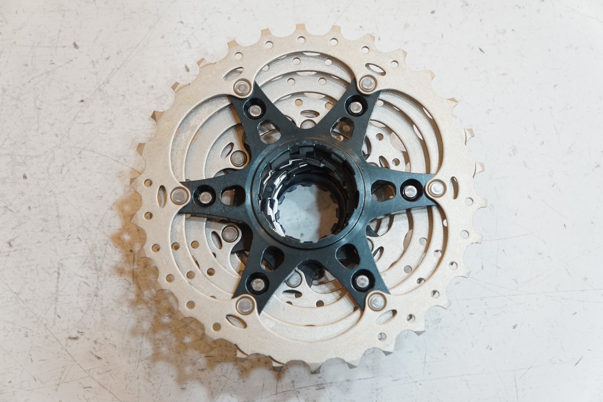 SHIMANO 「シマノ」 ULTEGRA CS-R8000 11-30T スプロケット / バイチャリ浦和ベース