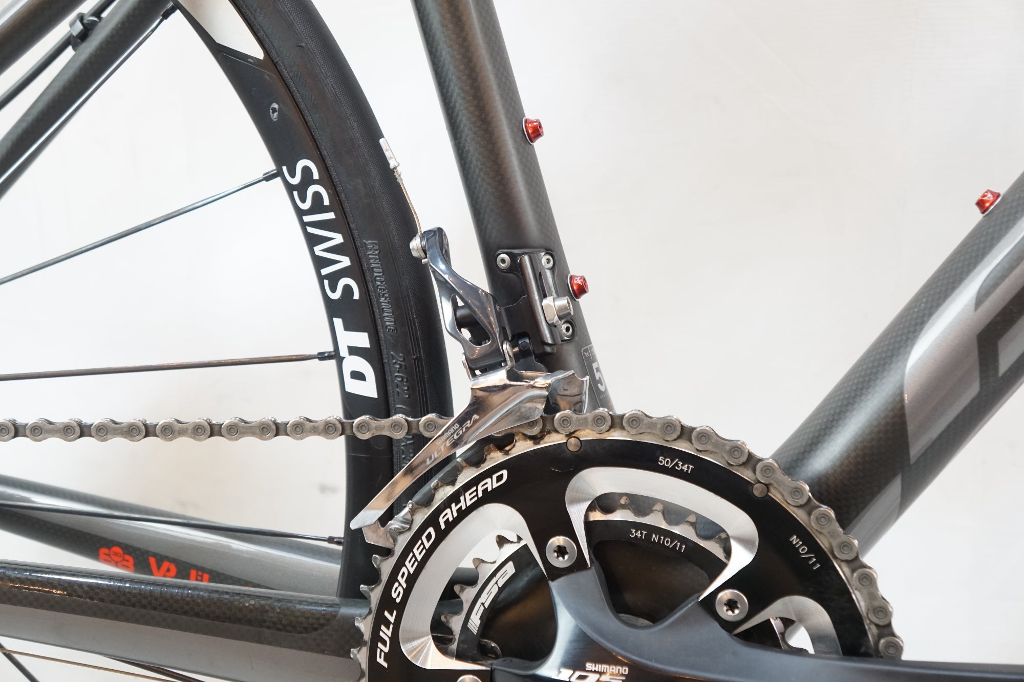 FELT 「フェルト」 Z2 DISC ULTEGRA 2015年モデル ロードバイク