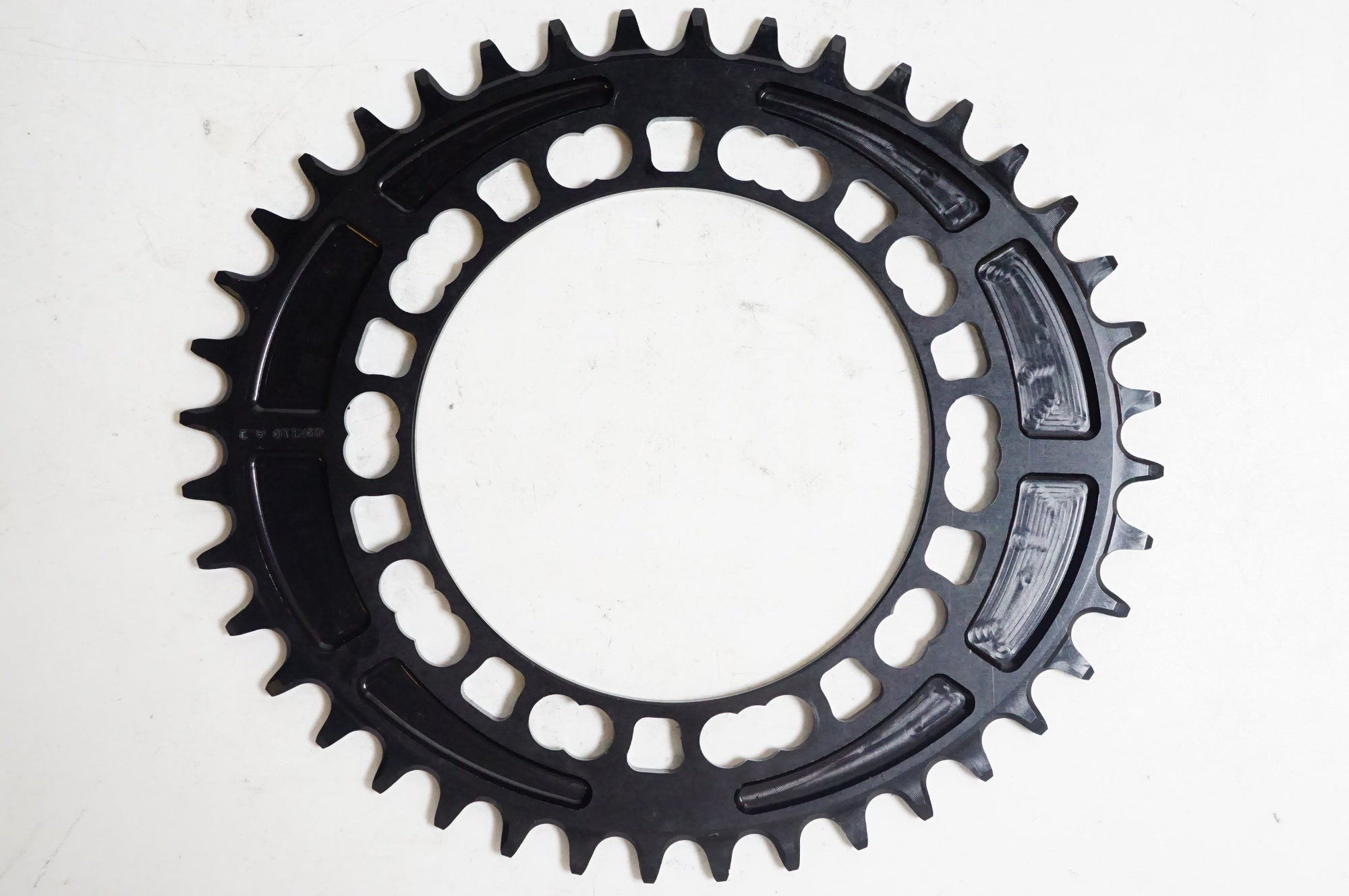 ROTOR 「ローター」 QRINGS QX1 40T チェーンリング / 熊谷本店
