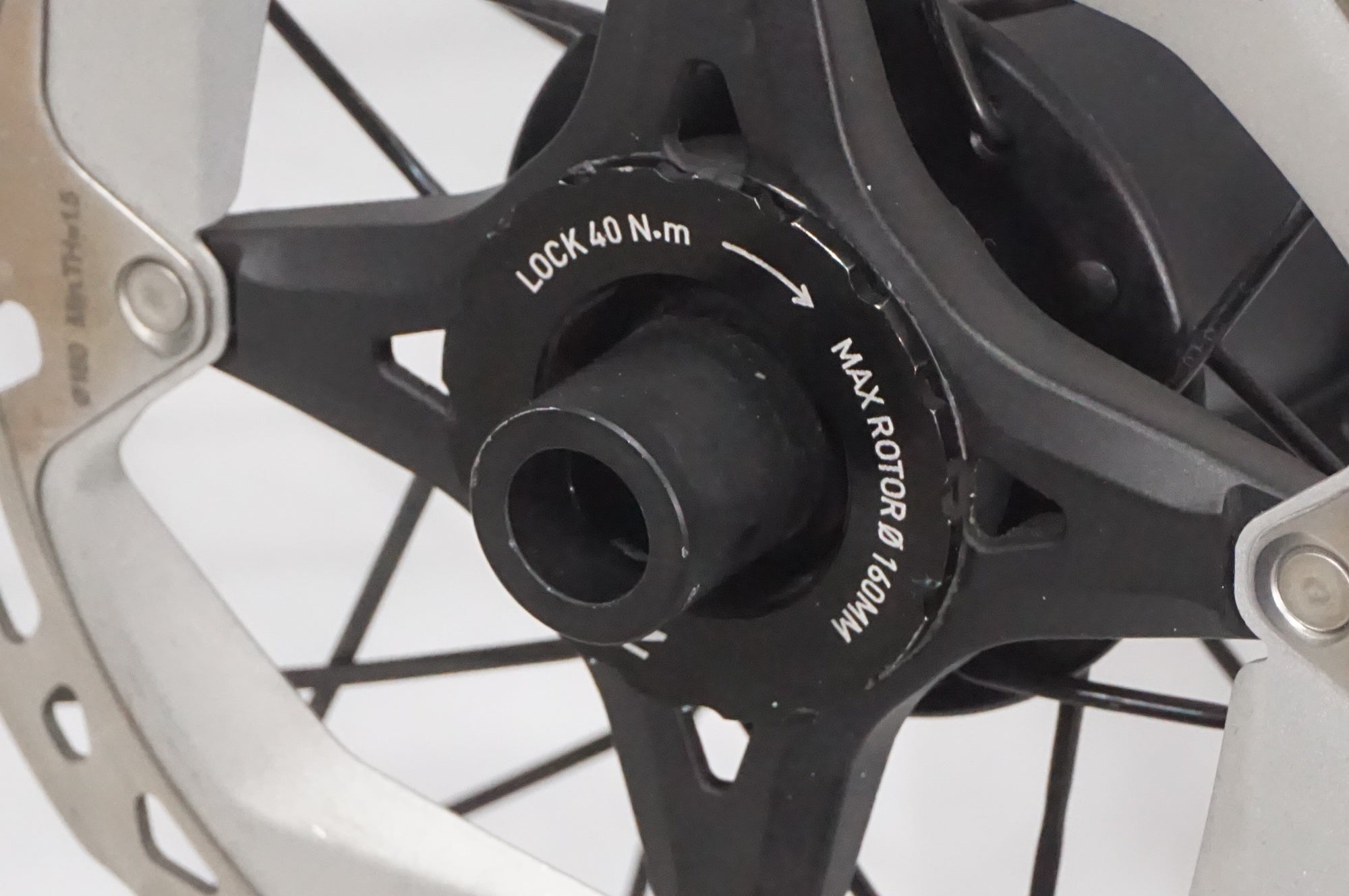 ジャンク ZIPP 「ジップ」 303 FIRECREST DISC シマノ11速 ホイールセット / AKIBA店