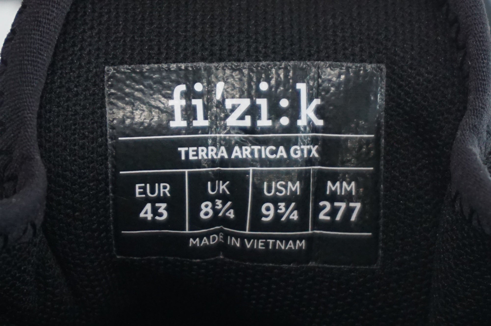 FIZIK 「フィジーク」 TERRA ARTICA GTX 27.7cm シューズ / 阪急塚口店