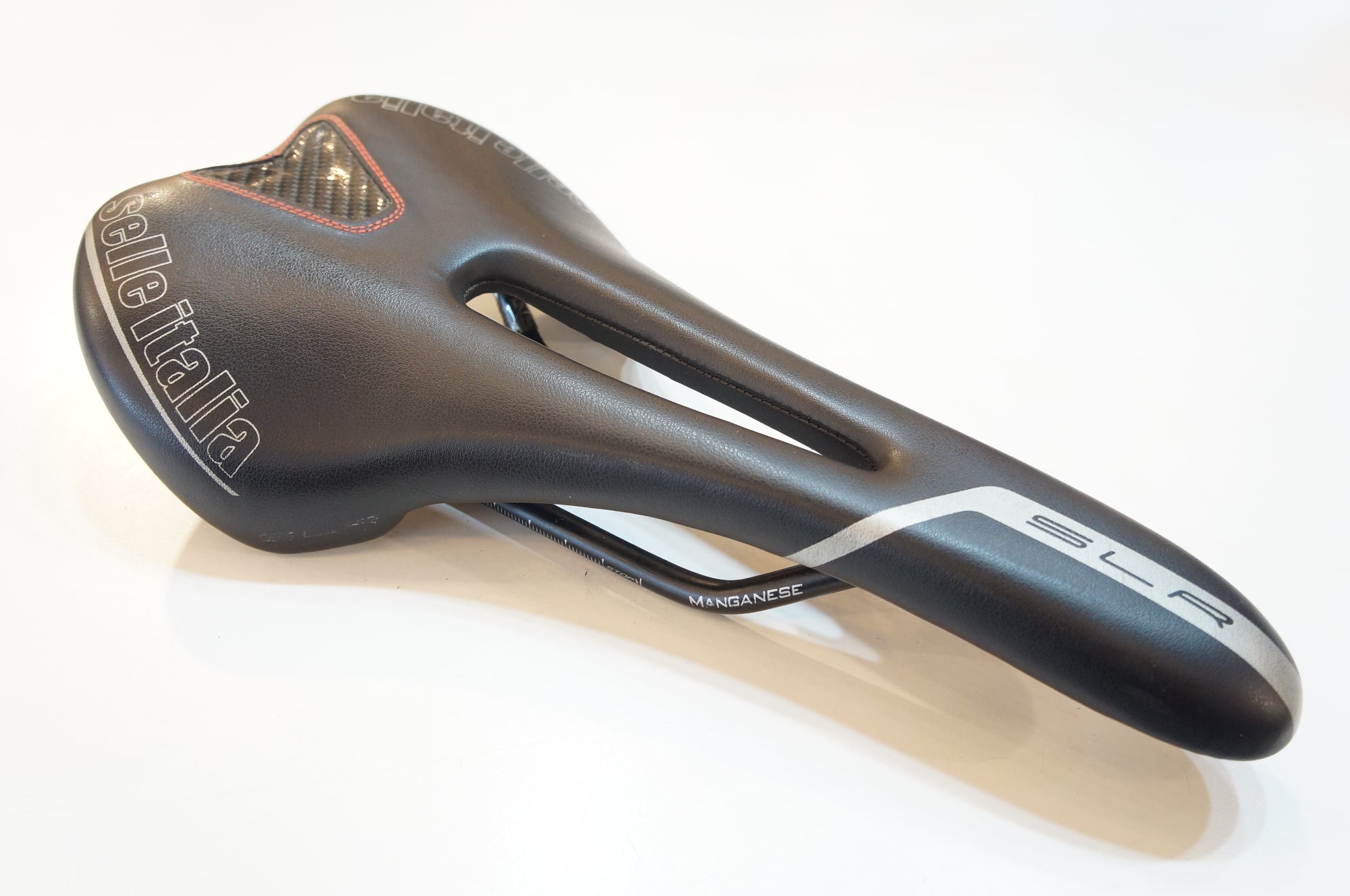 SELLE ITALIA 「セライタリア」 SLR サドル / バイチャリ浦和ベース