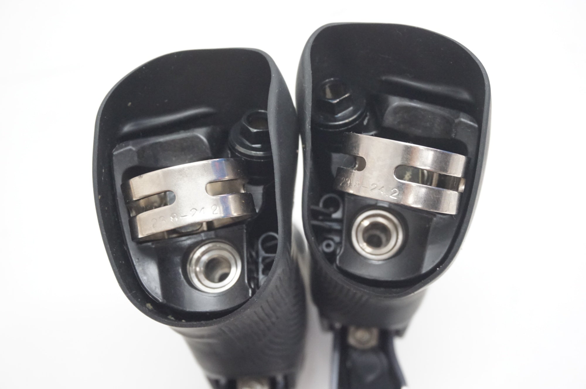 SHIMANO 「シマノ」 ULTEGRA ST-R8170 デュアルコントロールレバー / 福岡店