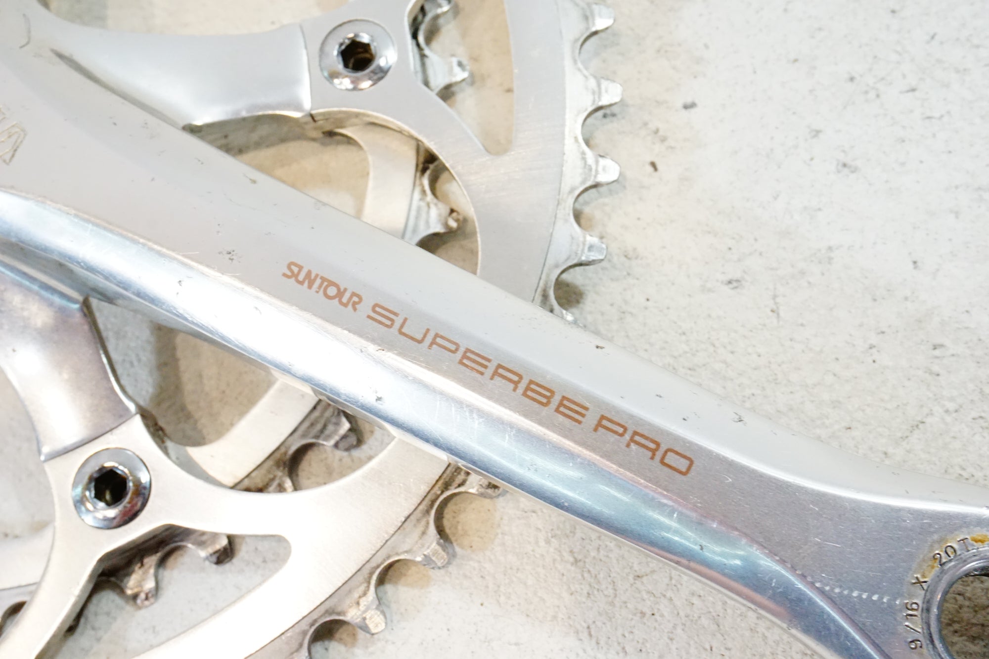 SUNTOUR 「サンツアー」 SUPERBE PRO 51-39T 170mm クランクアームセット / 横浜戸塚店