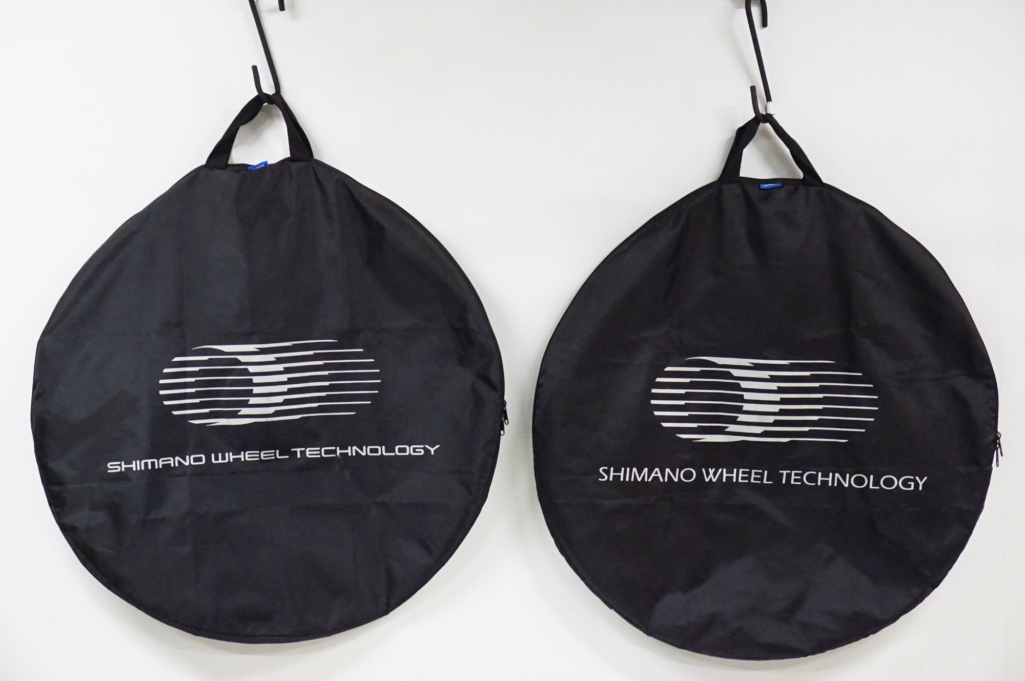 限定値下げ！28日まで！シマノ サイクリングバッグ SHIMANO 「シマノ」 ホイールバッグセット / 名古屋大須店 ｜ バイチャリ