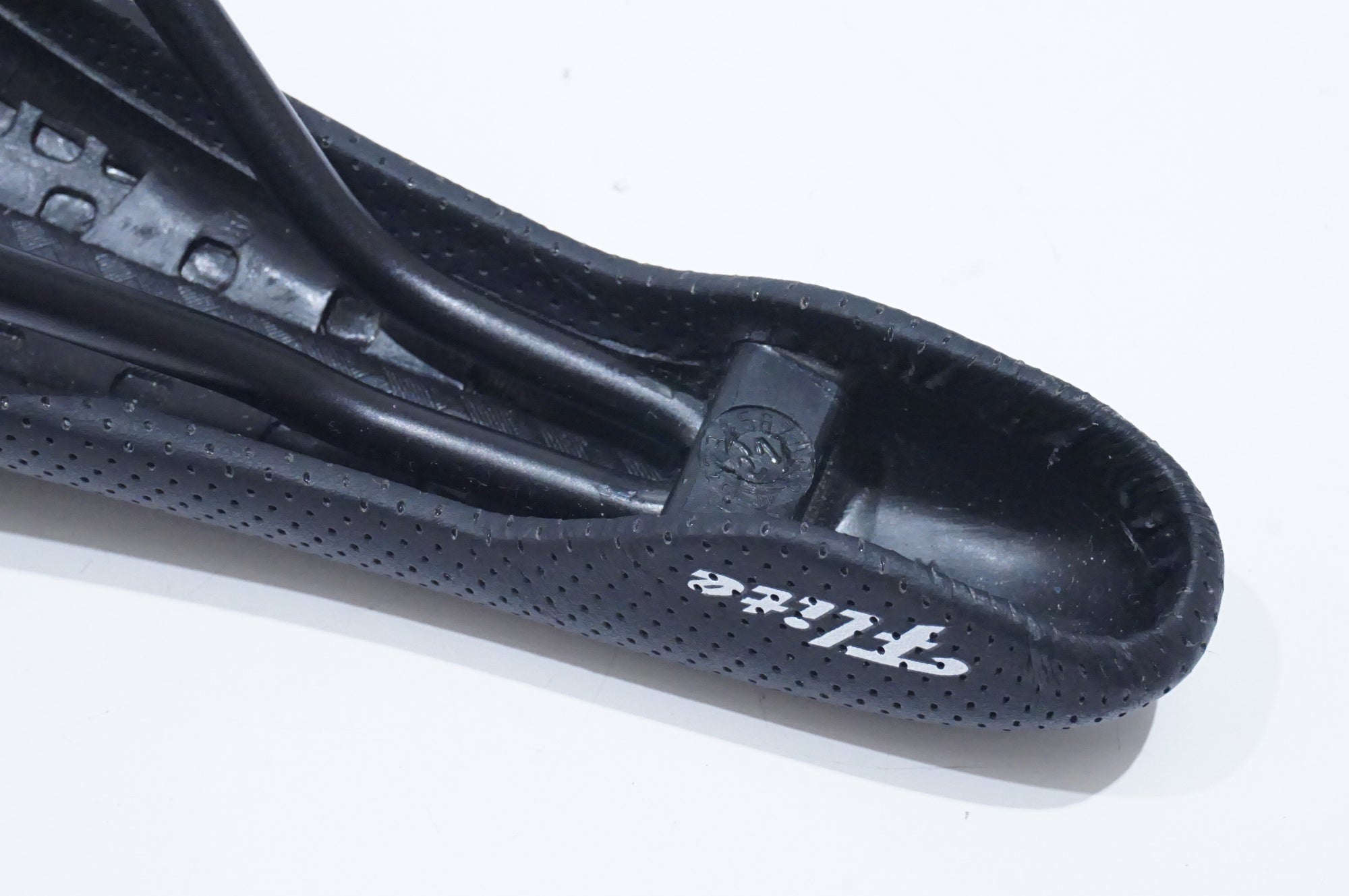 SELLE ITALIA 「セライタリア」 FLITE サドル / 浜松店 ｜ バイチャリ