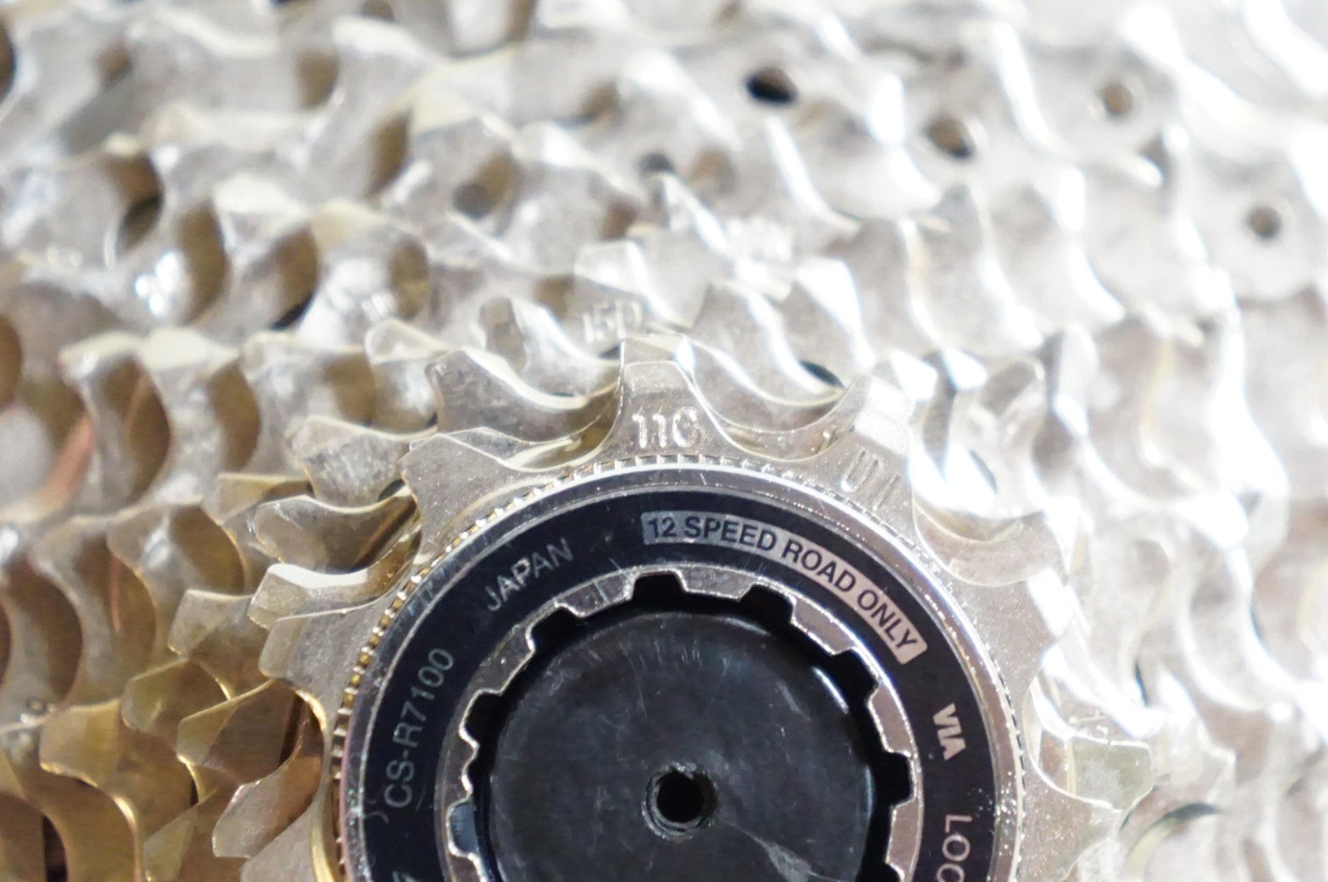 SHIMANO 「シマノ」 105 CS-R7100 11-34T スプロケット / 熊谷本店