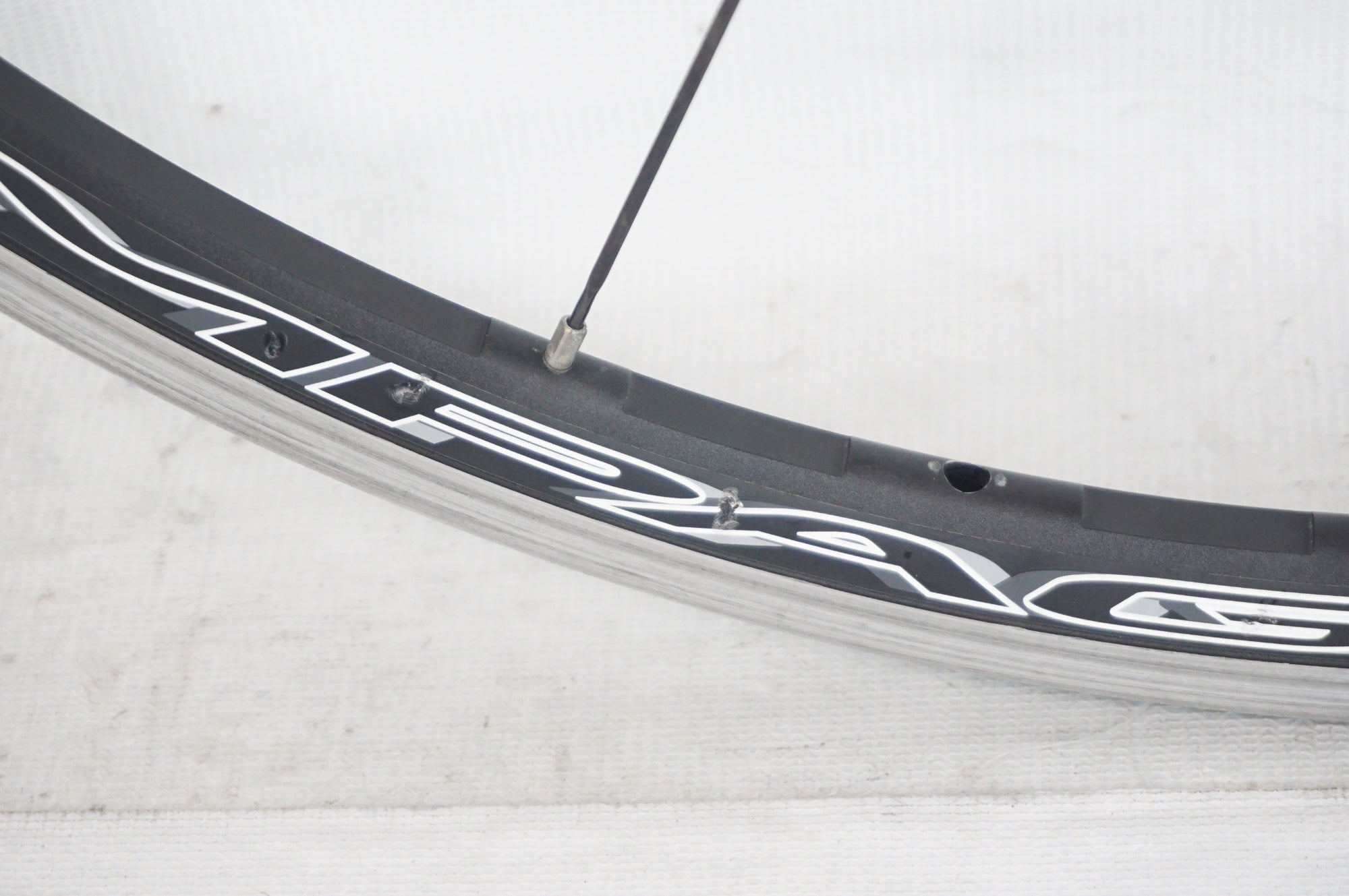 CAMPAGNOLO 「カンパニョーロ」 ZONDA C17 リム シマノ11速  ホイールセット / 阪急塚口店