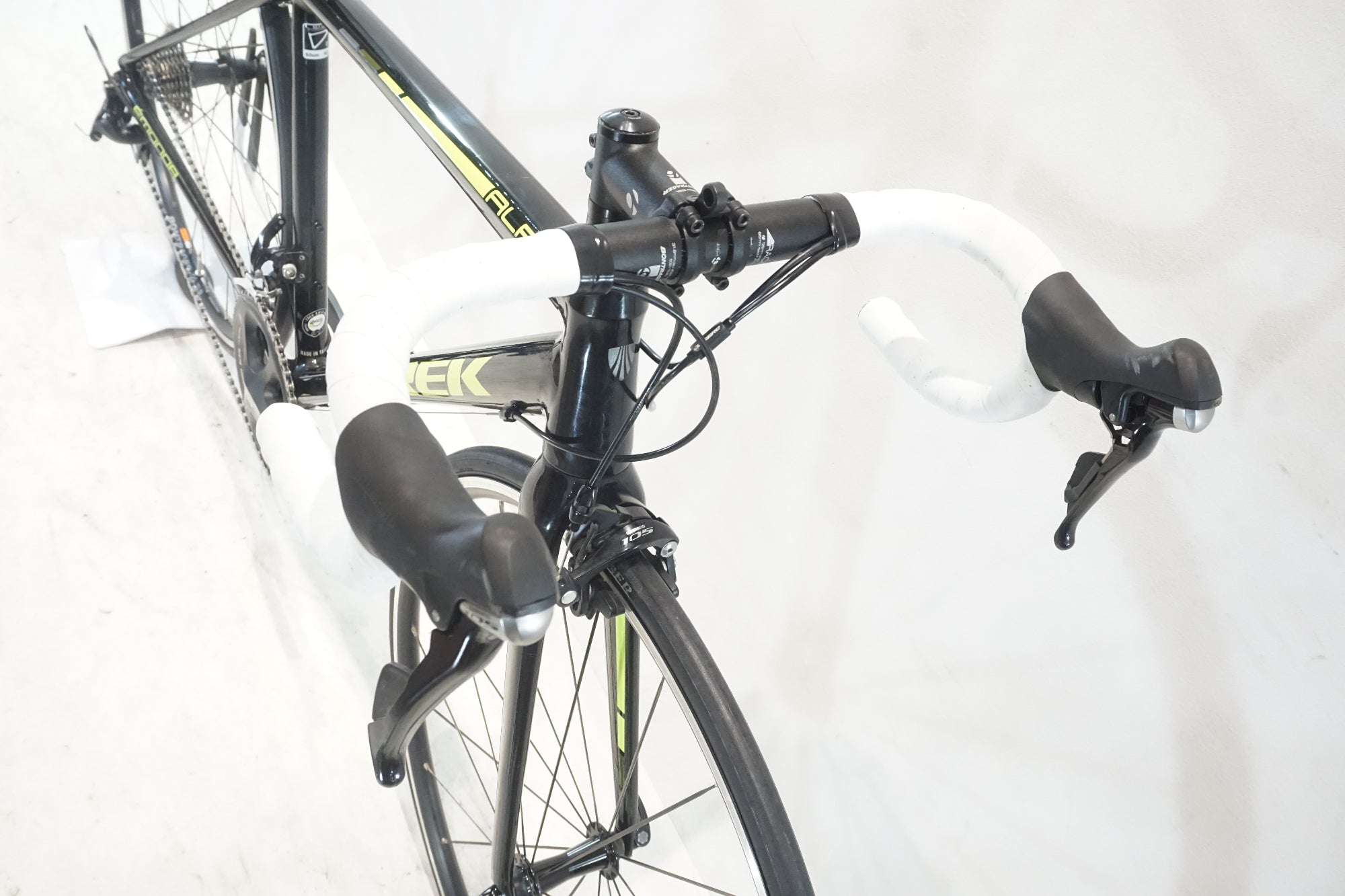 ■美品■TREK トレック ALR5 2016 105 R5800 ロードバイク □美品□TREK トレック ALR5 2016 105 R5800 ロードバイク