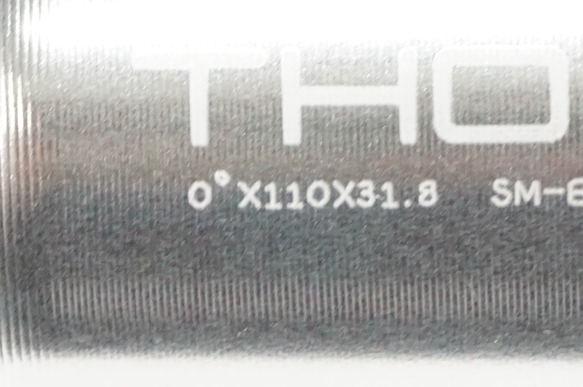 THOMSON 「トムソン」 ELITE X4 φ31.8 110mm ステム / AKIBA店