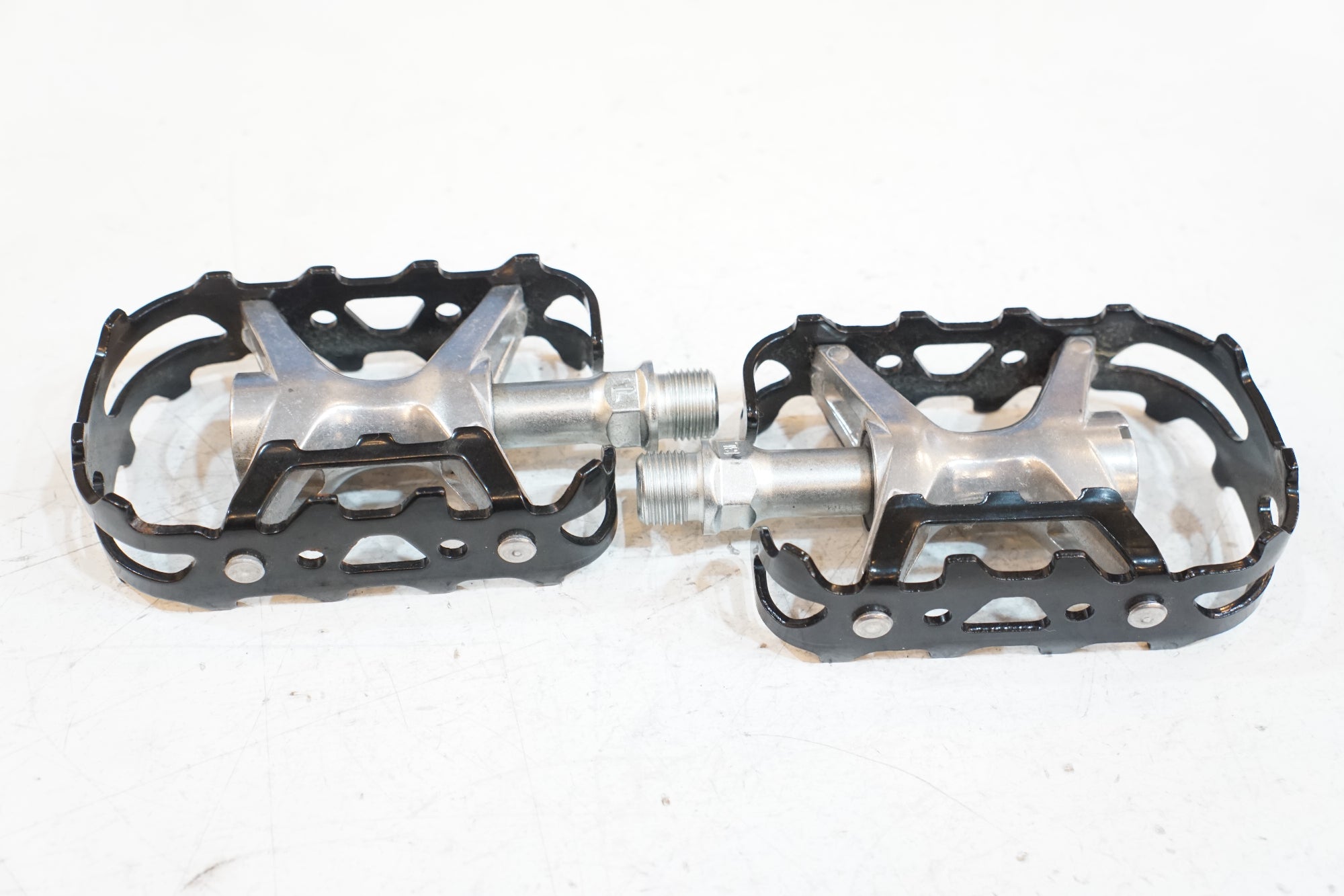 MKS 「ミカシマ」  NEW MT-LITE ペダル / バイチャリ浦和ベース