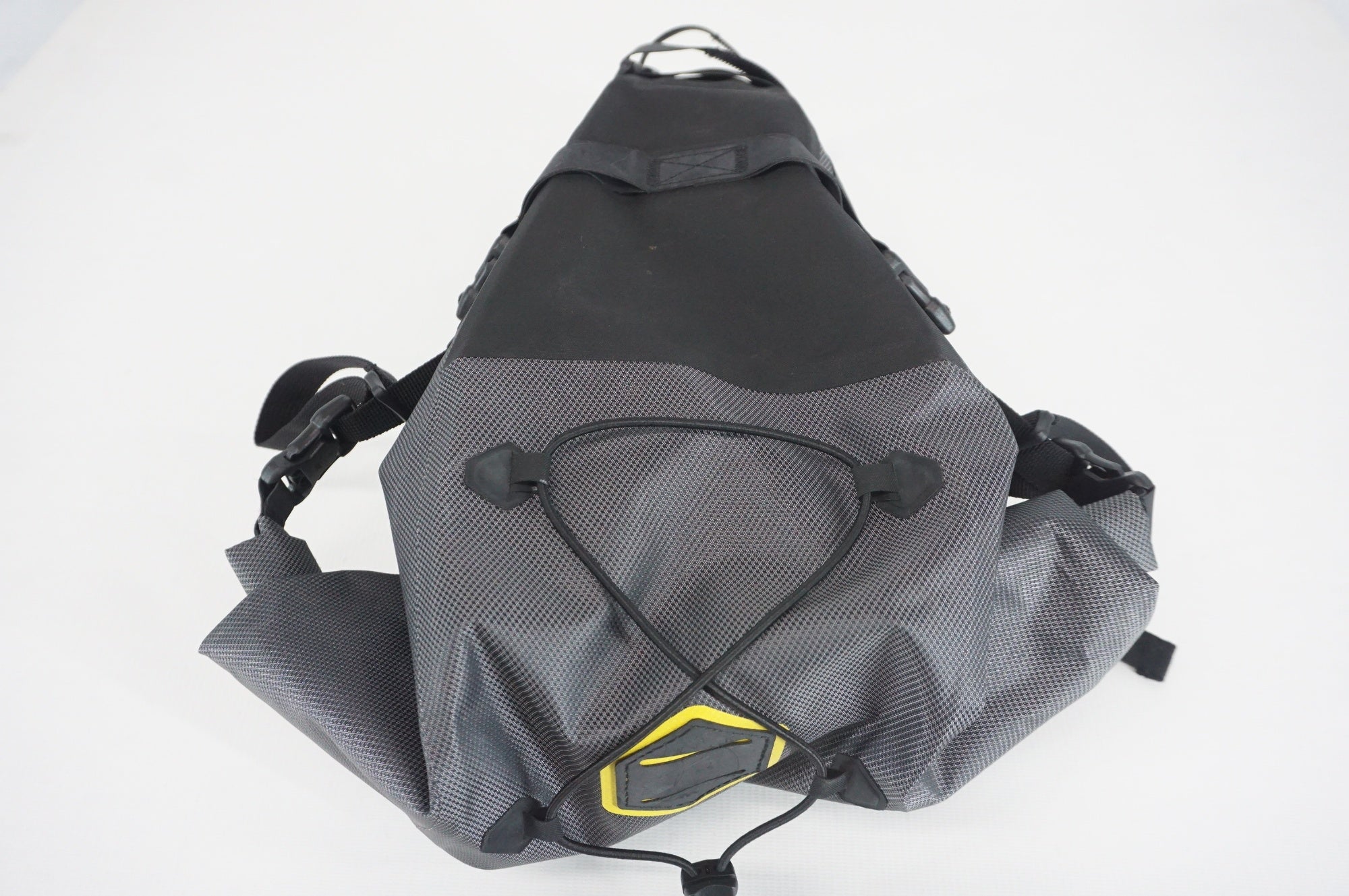 APIDURA 「アピデュラ」 EXPEDITION SADDLE PACK サドルバッグ / 阪急