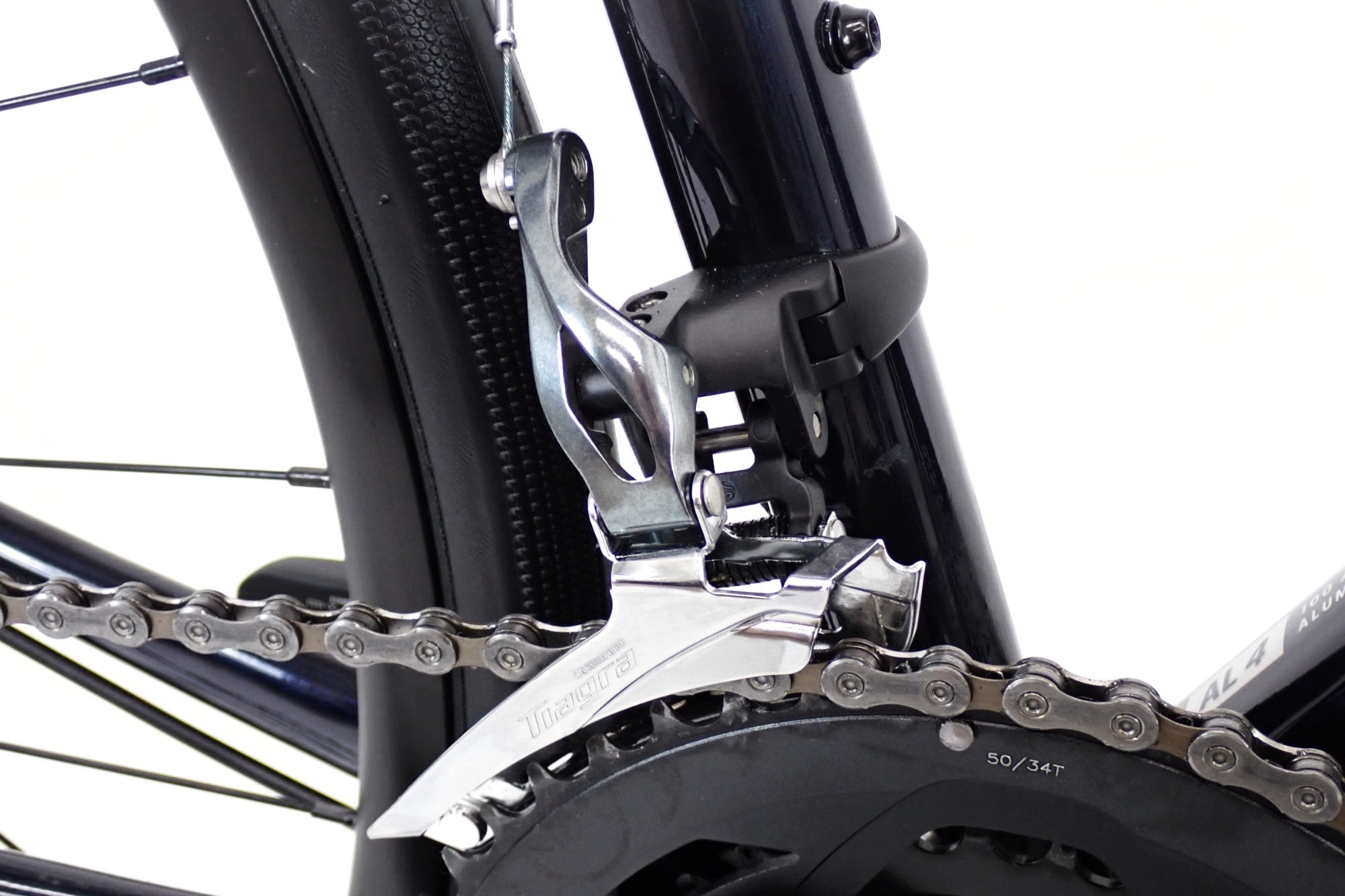 TREK 「トレック」 DOMANE AL4 Gen 4 2024年モデル ロードバイク