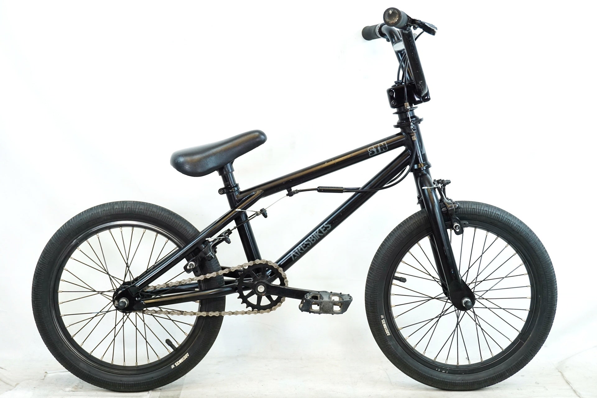 ARESBIKES 「アーレスバイク」 STN16 2018年モデル キッズバイク / 有明ガーデン店