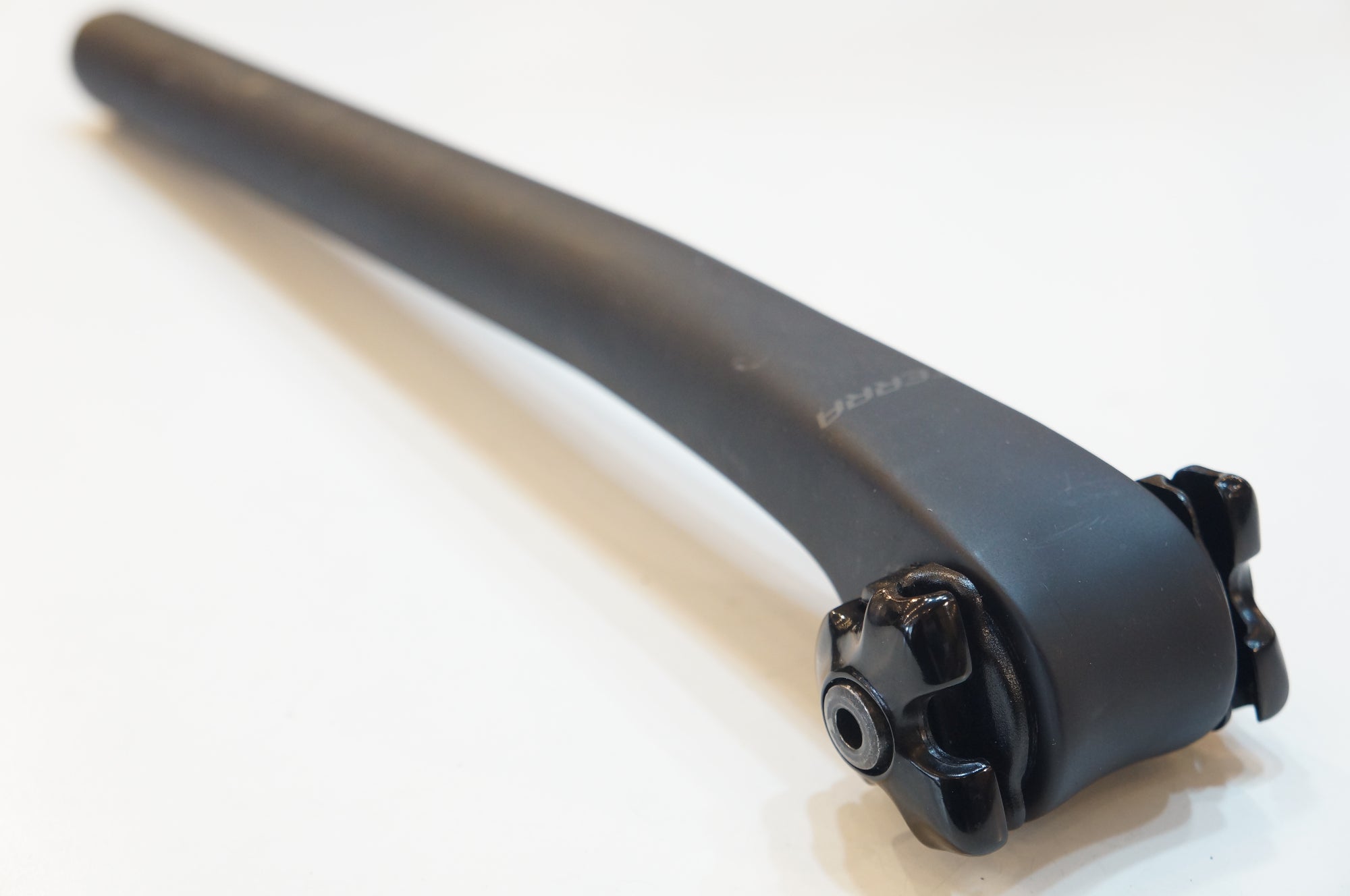 ROVAL 「ロバール」 TERRA CARBON φ27.2 340mm シートポスト