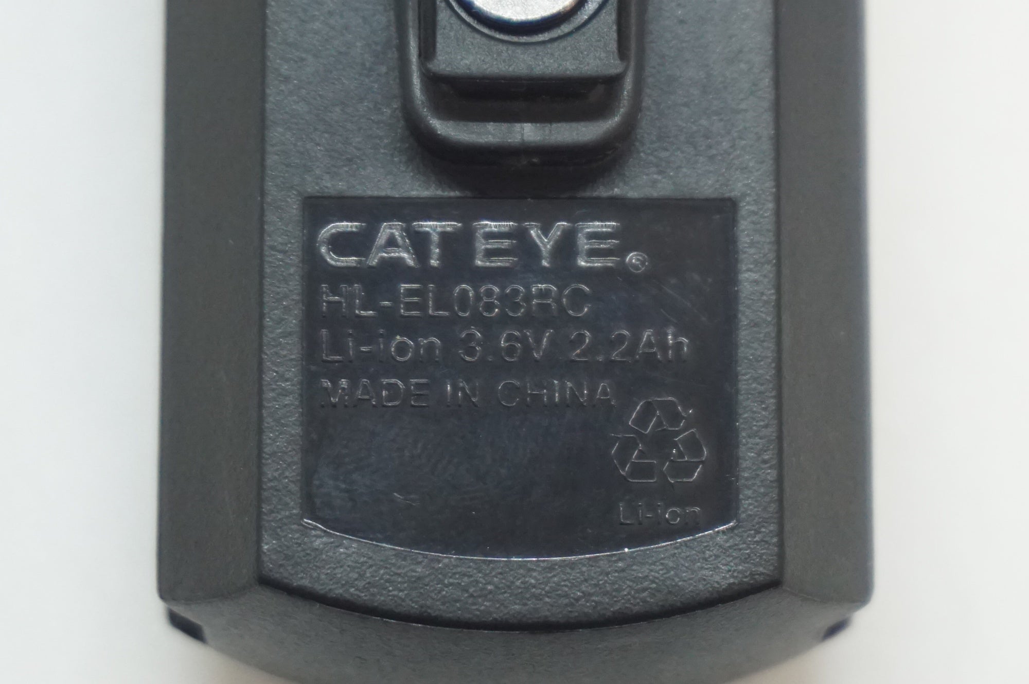 CATEYE 「キャットアイ」 AMPP300 フロントライト / 福岡アイランドシティ店