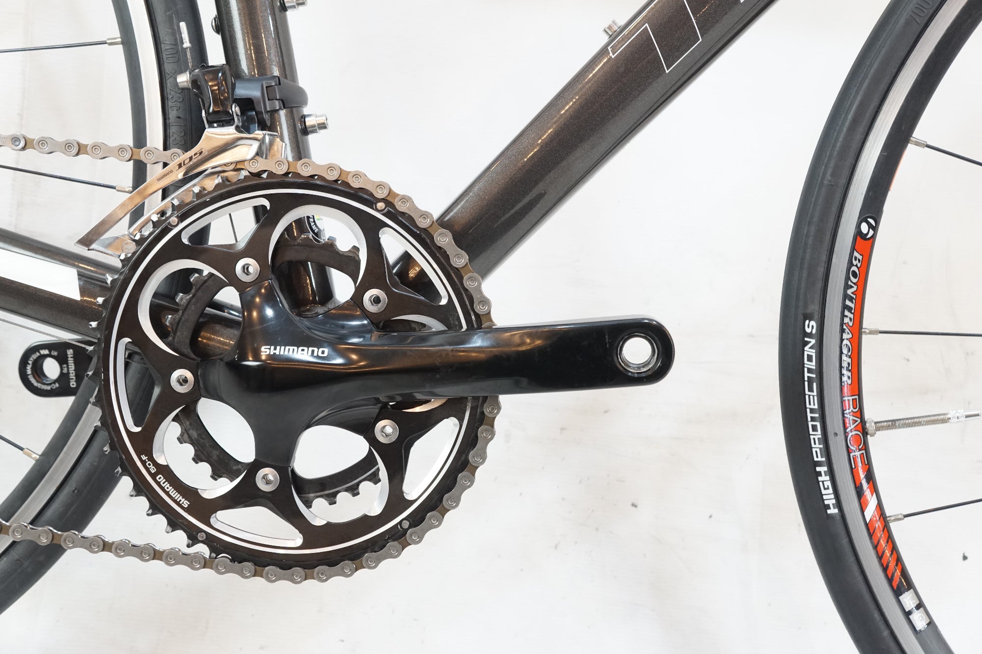 TREK 「トレック」 MADONE 2.3 C H2 2014年モデル ロードバイク