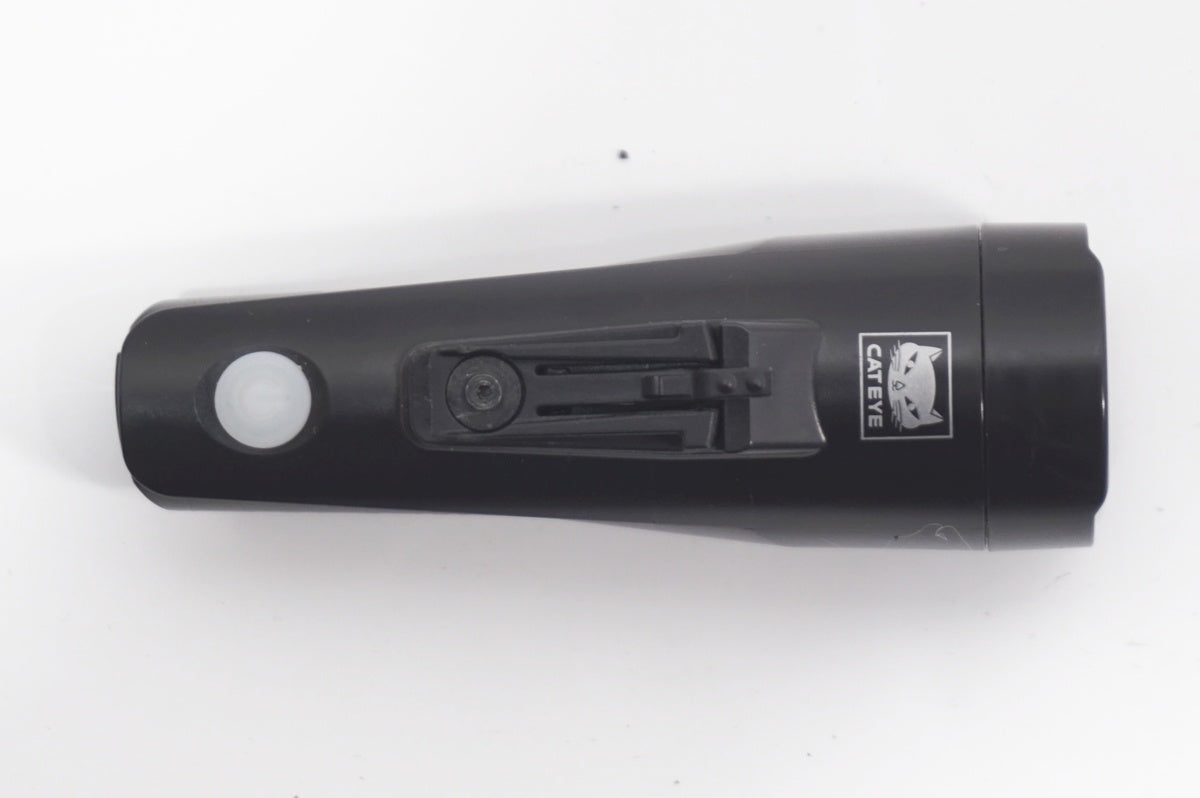 CATEYE 「キャットアイ」 GVOLT70 フロントライト / バイチャリ世田谷店