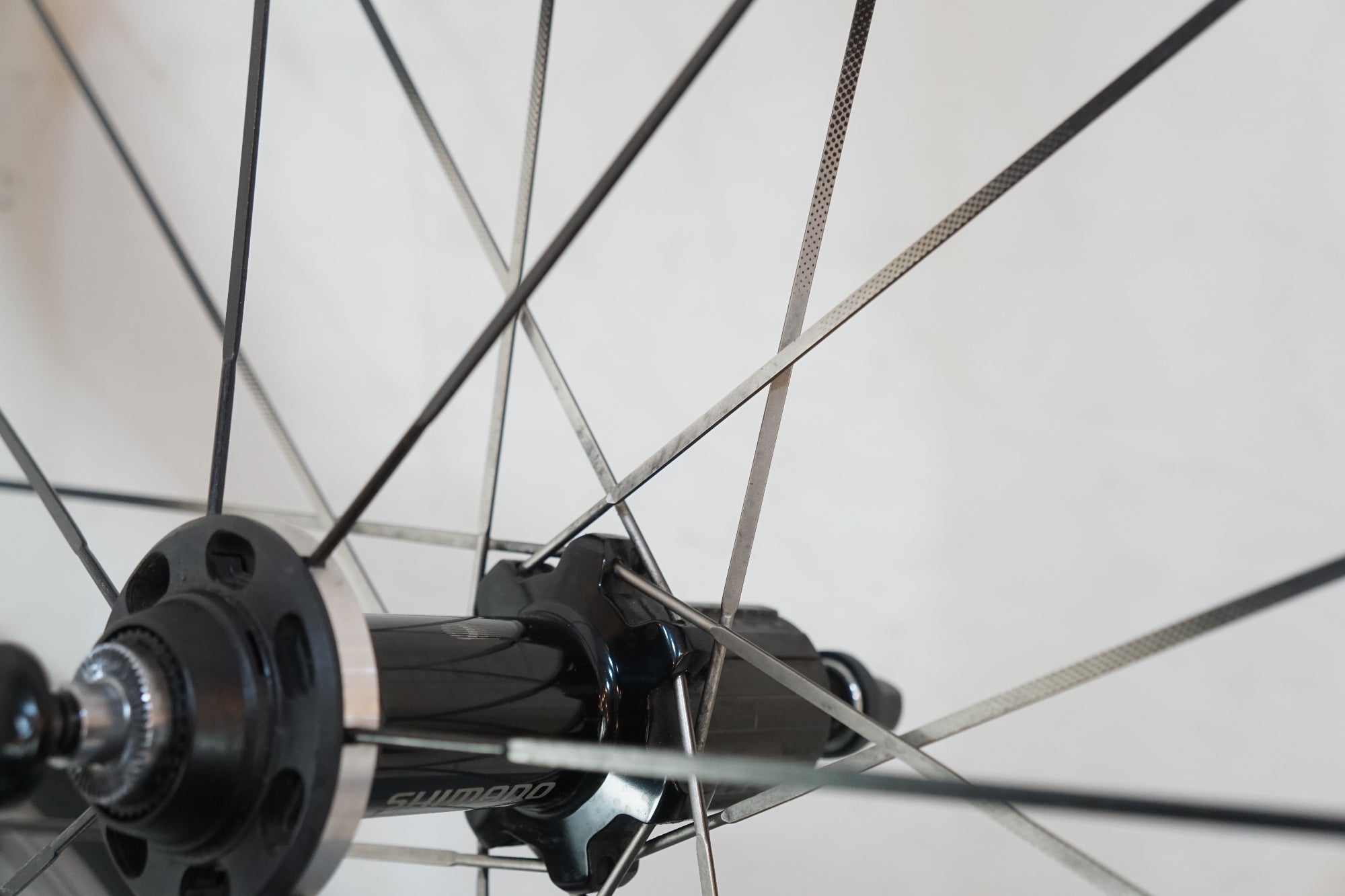 SHIMANO 「シマノ」 WH-RS81 シマノ11速 622×15C ホイールセット / バイチャリ浦和ベース