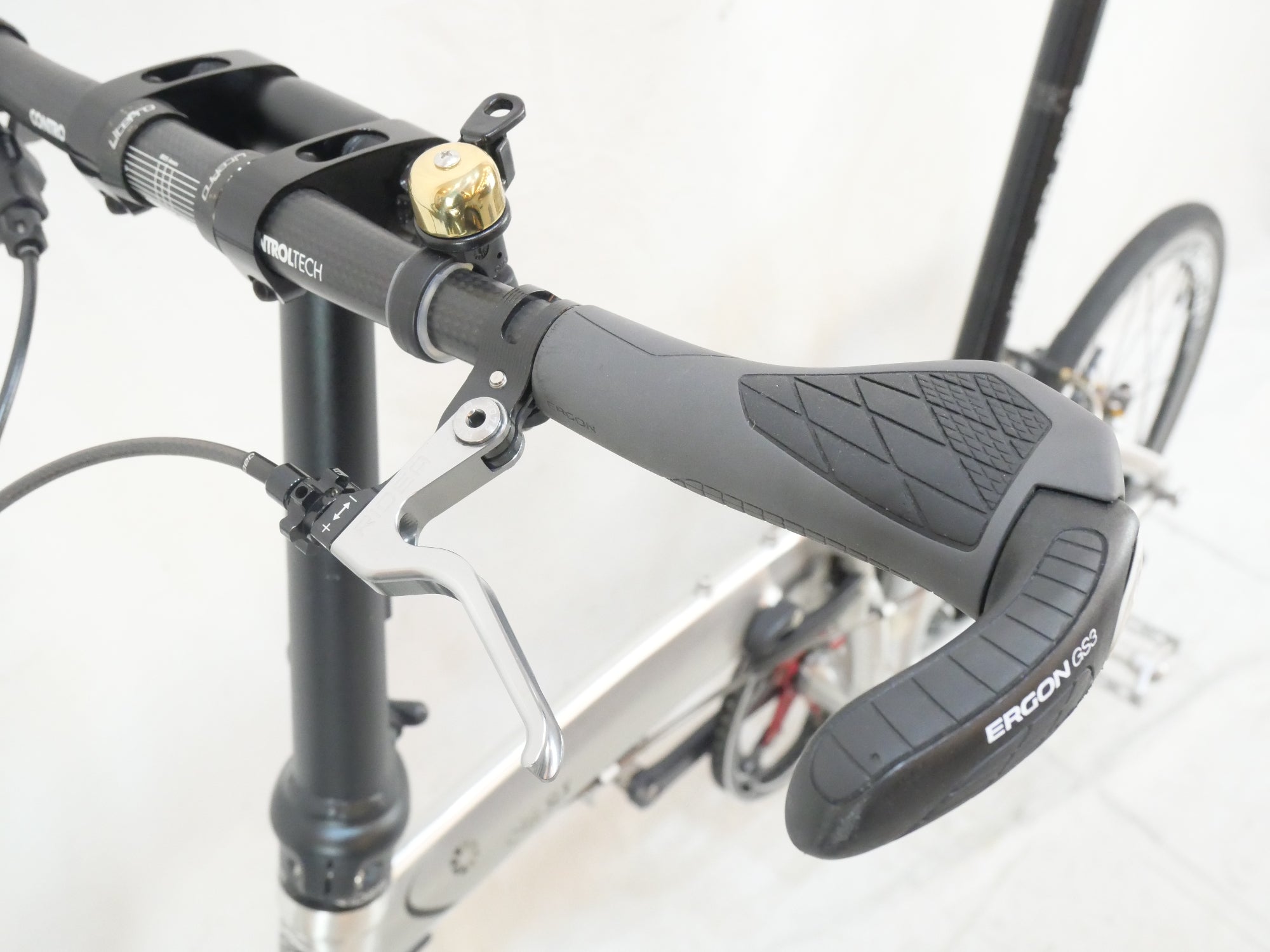 DAHON Mu SLX マットブラック カスタム多数 折りたたみ自転車 黒 DAHON Mu SLX マットブラック カスタム多数 折りたたみ自転車 黒